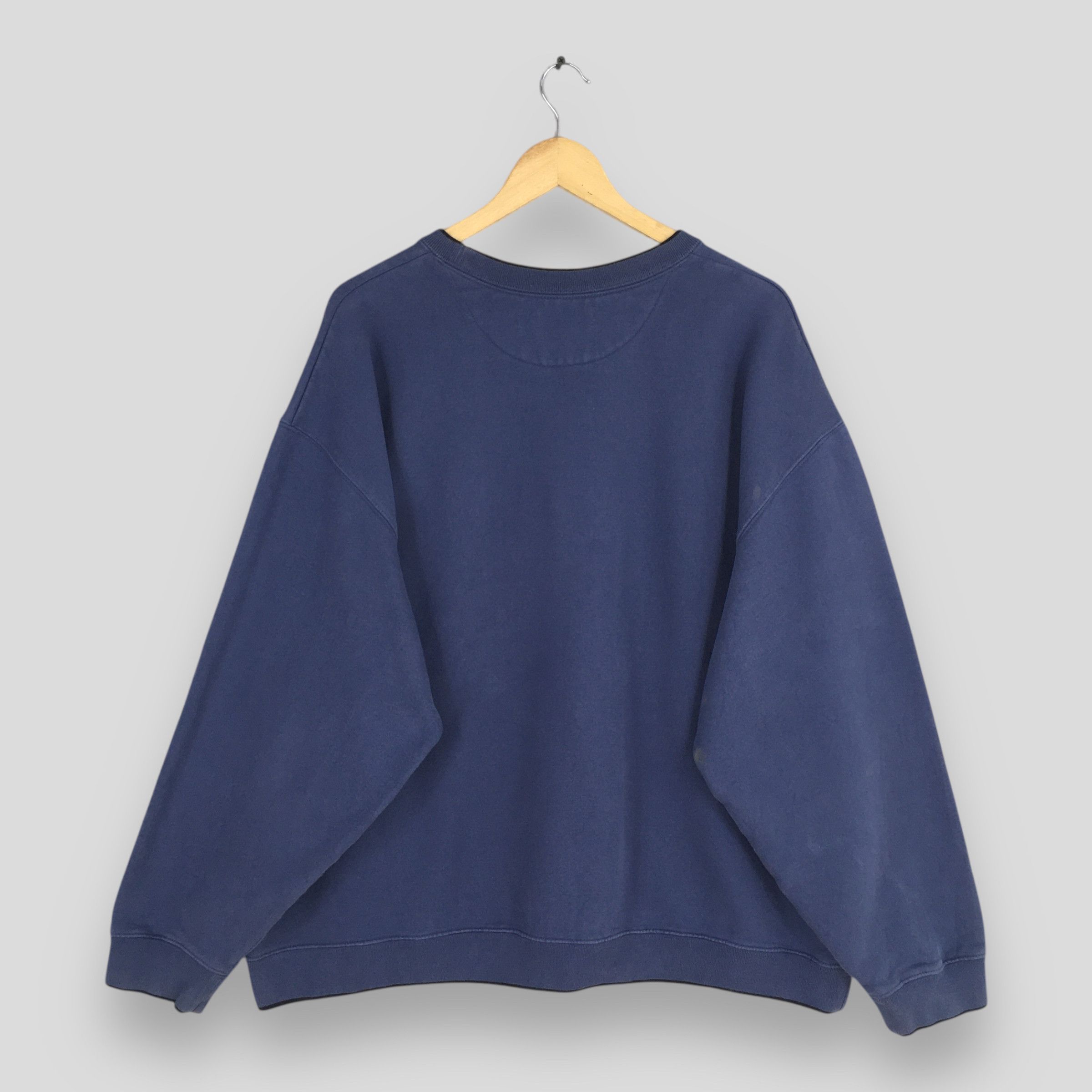 Habitat Vintage Largemouth Bass Fish Blue Sweatshirt XLarge Size US XL / EU 56 / 4 - 6 Thumbnail