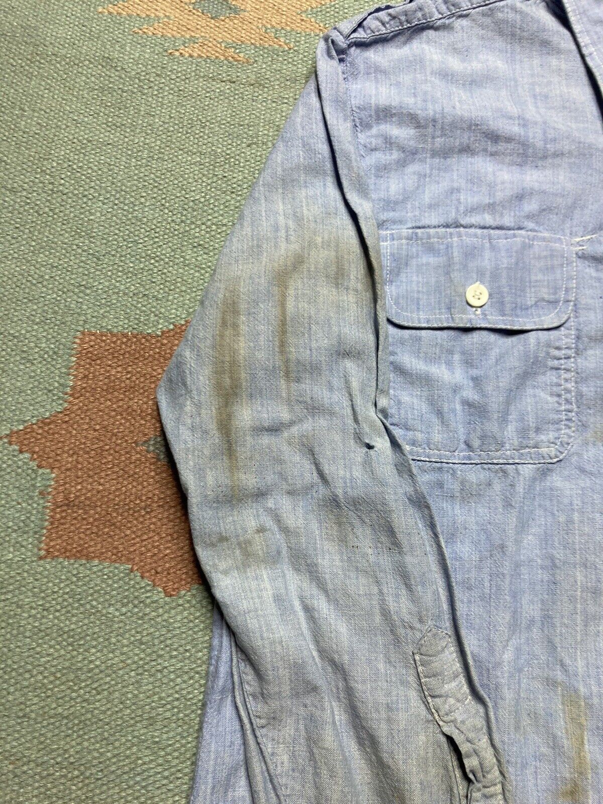 Vintage VTG 60s 70s chambray shirt sanforized cotton distressed L Size US L / EU 52-54 / 3 - 3 Thumbnail