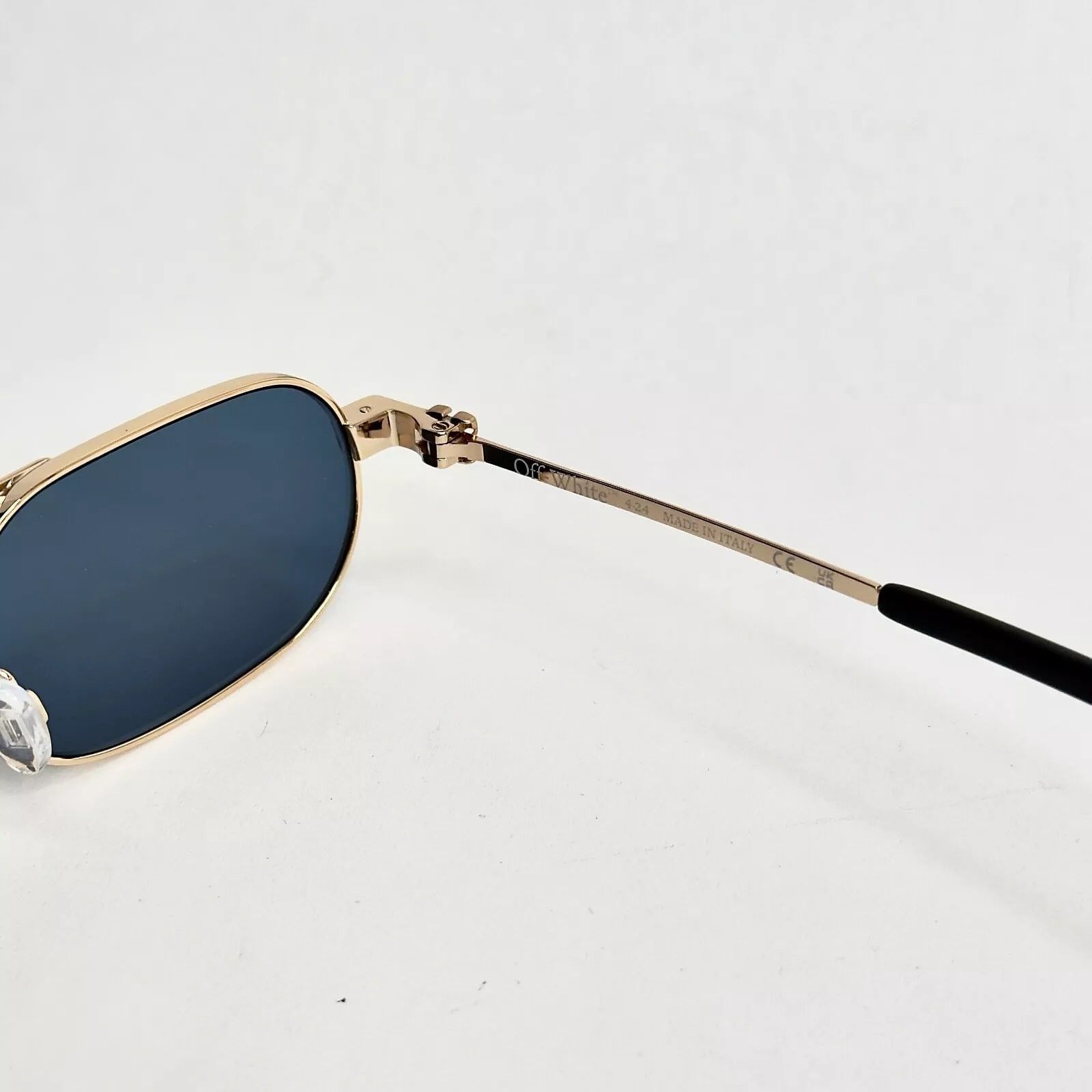 Off-White OFF-WHITE OERI123 Gold Blue Square Unisex VAIDEN Logo 123 Size ONE SIZE - 7 Thumbnail