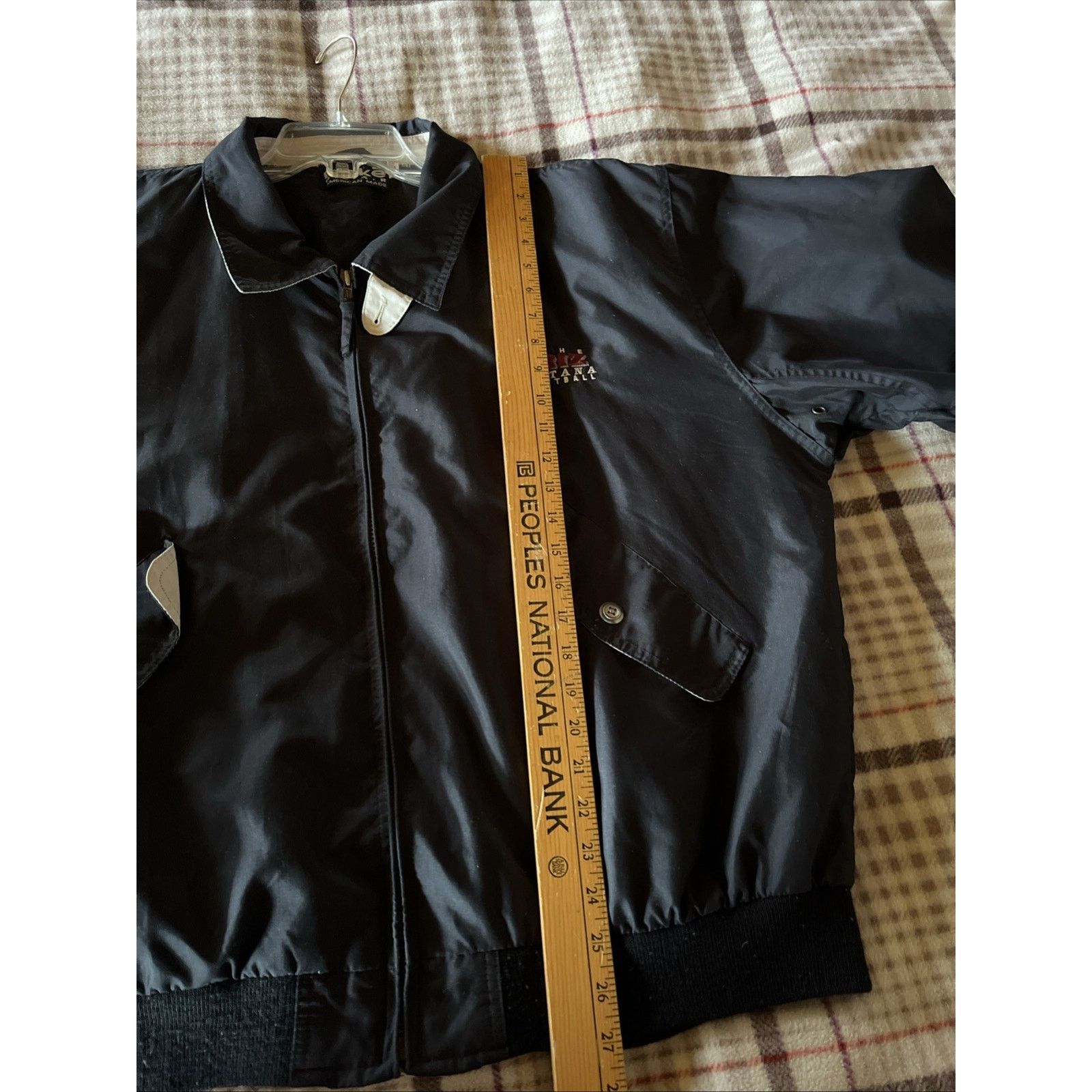 Other Rockē Gear Mens XL Black Jacket The Griz Montana Basketball Size US XL / EU 56 / 4 - 7 Thumbnail