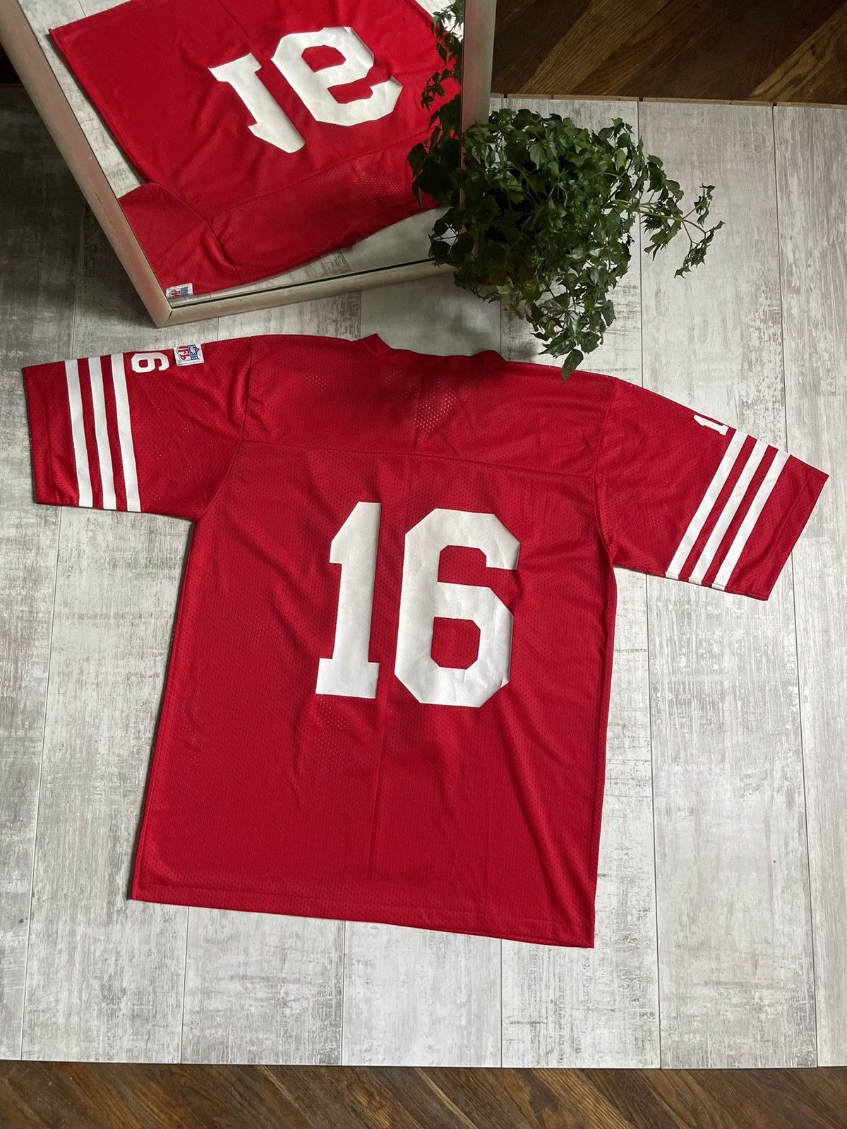 NFL Vintage 80’s San Francisco 49ers Jersey Shirt NFL #16 RARE Size US L / EU 52-54 / 3 - 6 Thumbnail