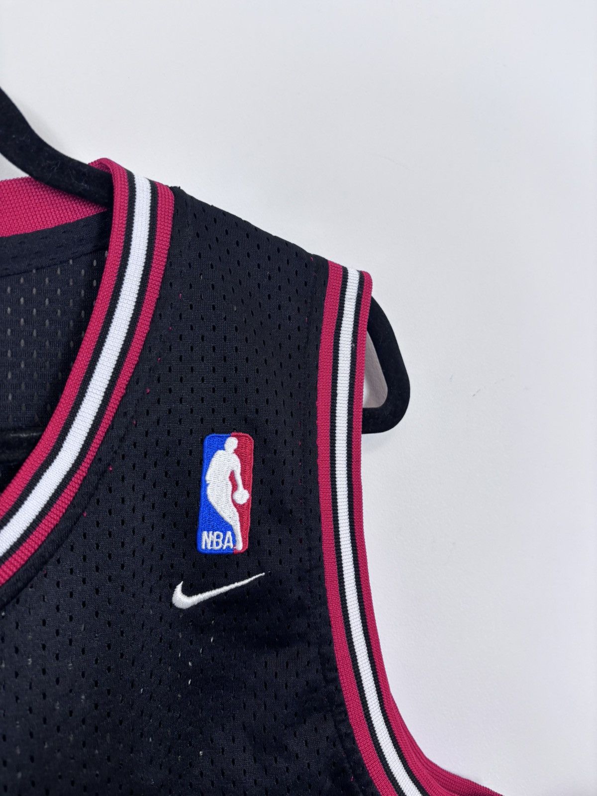 Nike Nike Chicago Bulls Michael Jordan #23 Basketball Jersey Size US M / EU 48-50 / 2 - 6 Thumbnail