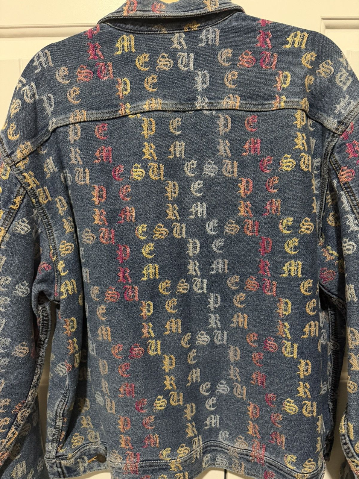 Supreme 🚨 Supreme Gradient Jacquard Denim Work Jacket – Blue (SS22)🚨 Size US L / EU 52-54 / 3 - 7 Thumbnail