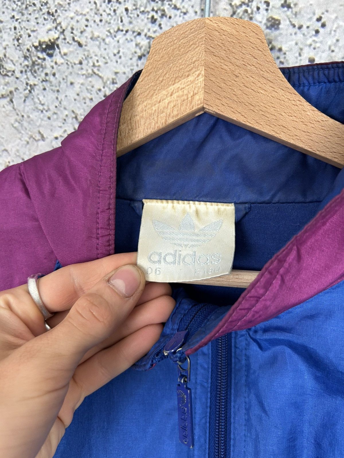 Adidas Adidas 90s Sportswear Light Jacket Streetwear Football Rare Size US M / EU 48-50 / 2 - 6 Thumbnail