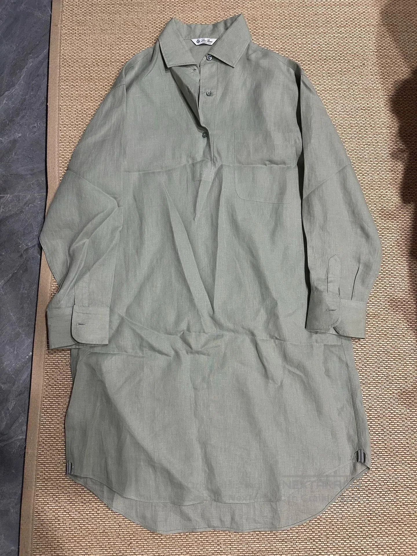 Loro Piana Loro Piana Sage Green Linen Long Dress. Size XS / US 0-2 / IT 36-38 - 1 Thumbnail