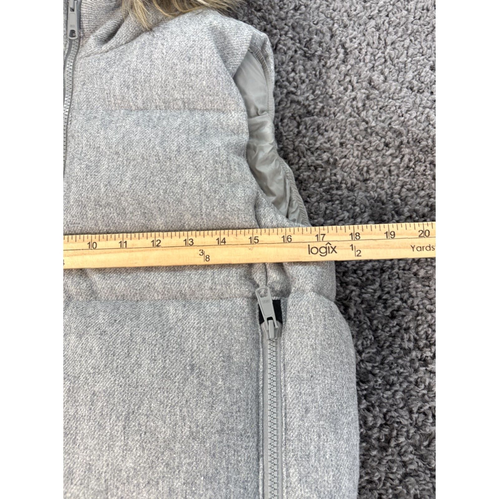 Gap Gap Vest Womens XS Gray Wool Down Fur Hood Puffer Quilted Zip Full Zip Insulated Lined 2XS Vest Winter Outdoor Size XXS / US 00 / IT 34 - 3 Thumbnail