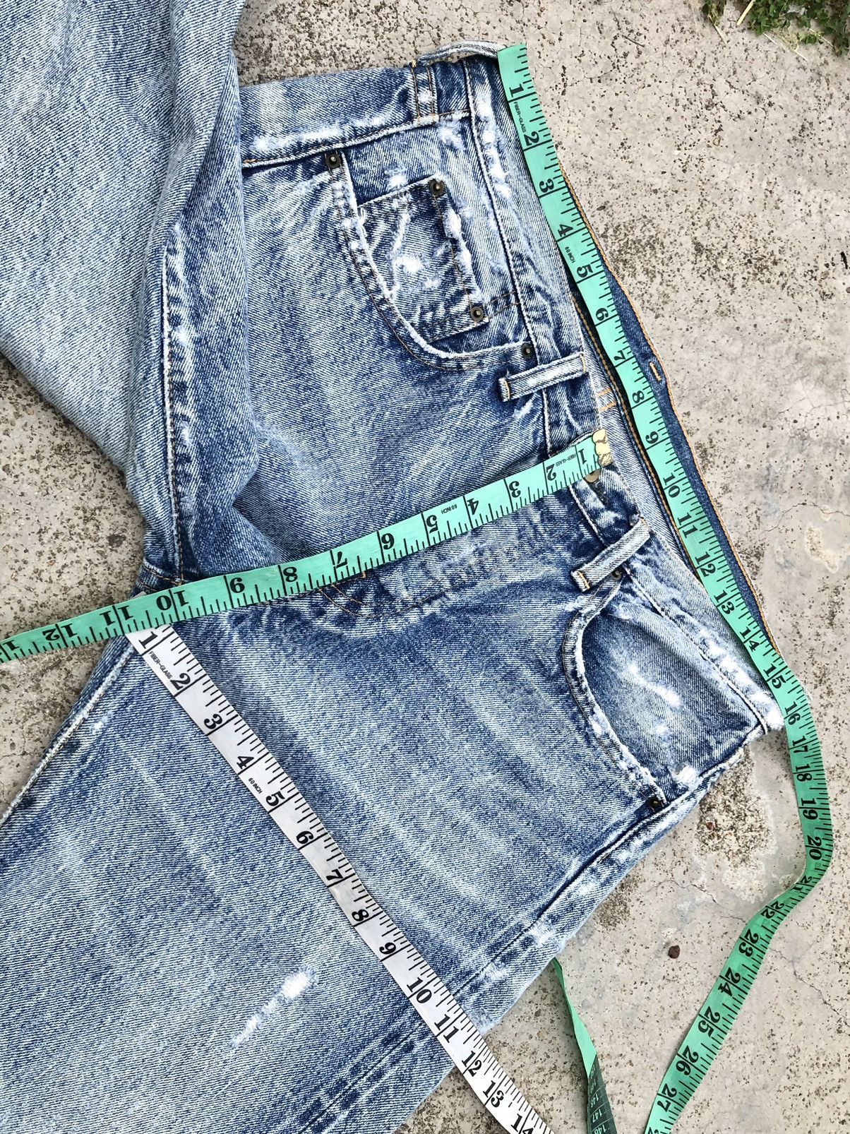 Other SELVEDGE REDLINE DISTRESSED DENIM Size US 33 - 14 Thumbnail