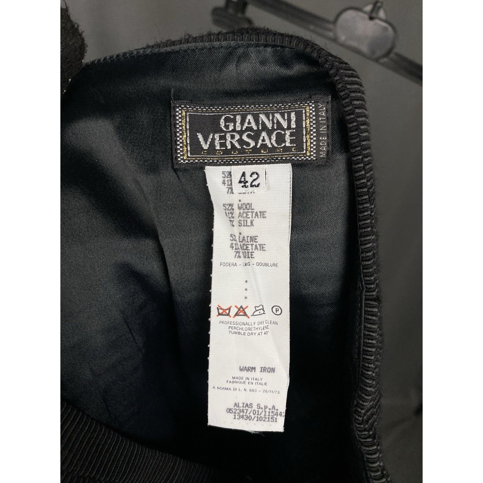 Versace RARE! Gianni Versace Vintage Women's Black Wool Silk 2 Piece Size M / US 6-8 / IT 42-44 - 13 Thumbnail