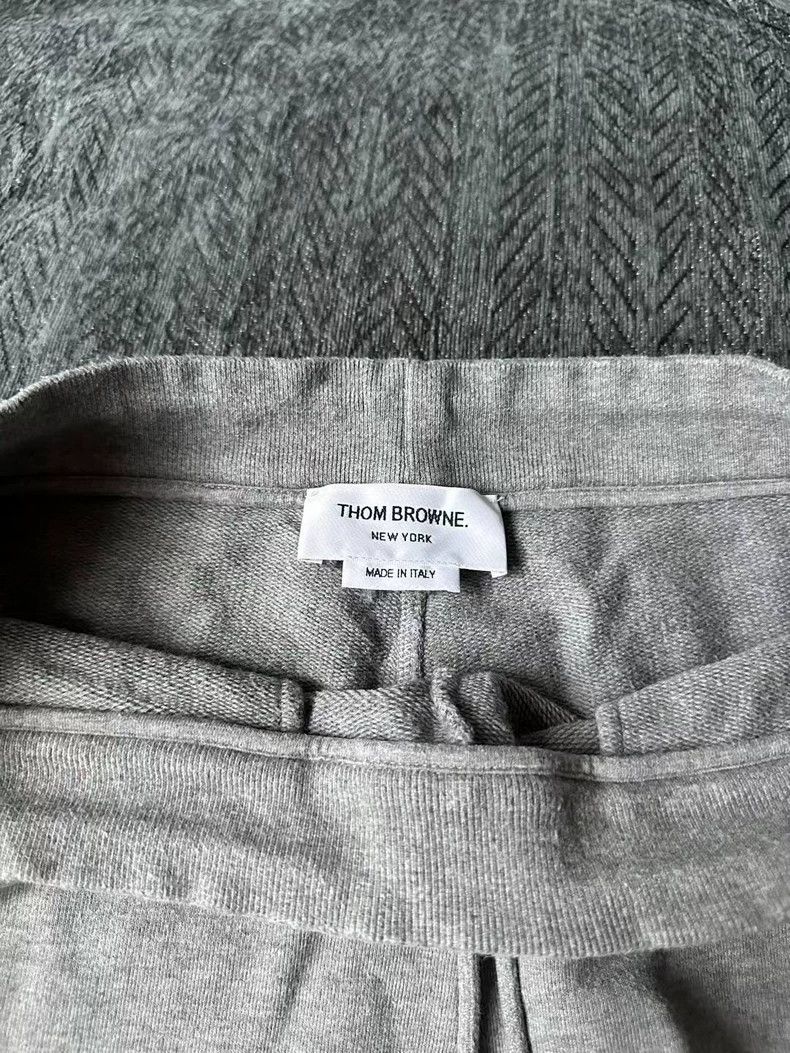 Thom Browne Thom Browne size2 Embroidered tights Size US 26 / EU 42 - 3 Thumbnail