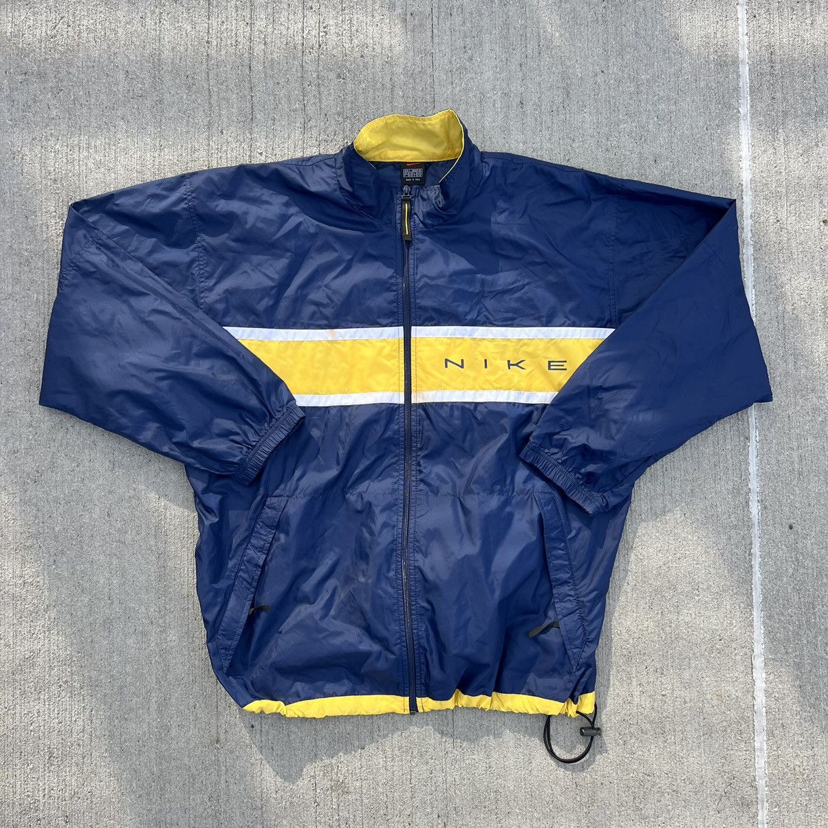 Nike × Vintage Vintage Nike Windbreaker Light Jacket 90s , sportswear Size US L / EU 52-54 / 3 - 1 Thumbnail