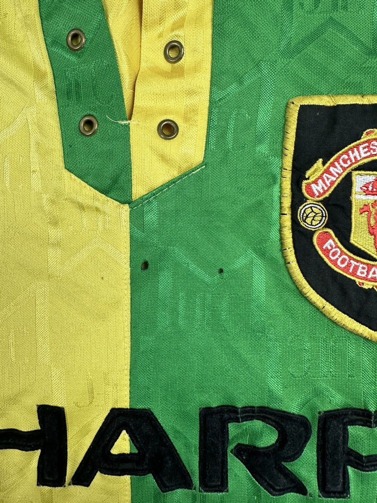 Umbro Umbro Manchester United FC 1992/94Away Soccer Jersey Size US M / EU 48-50 / 2 - 13 Thumbnail