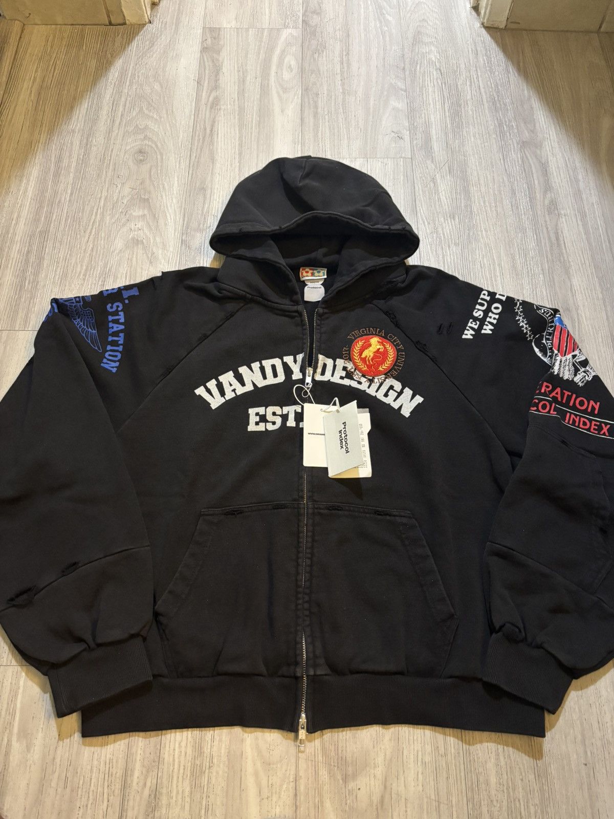 PROJECT G/R Project Gr Vandy The Pink Complexcon Exclusive Size US S / EU 44-46 / 1 - 7 Thumbnail