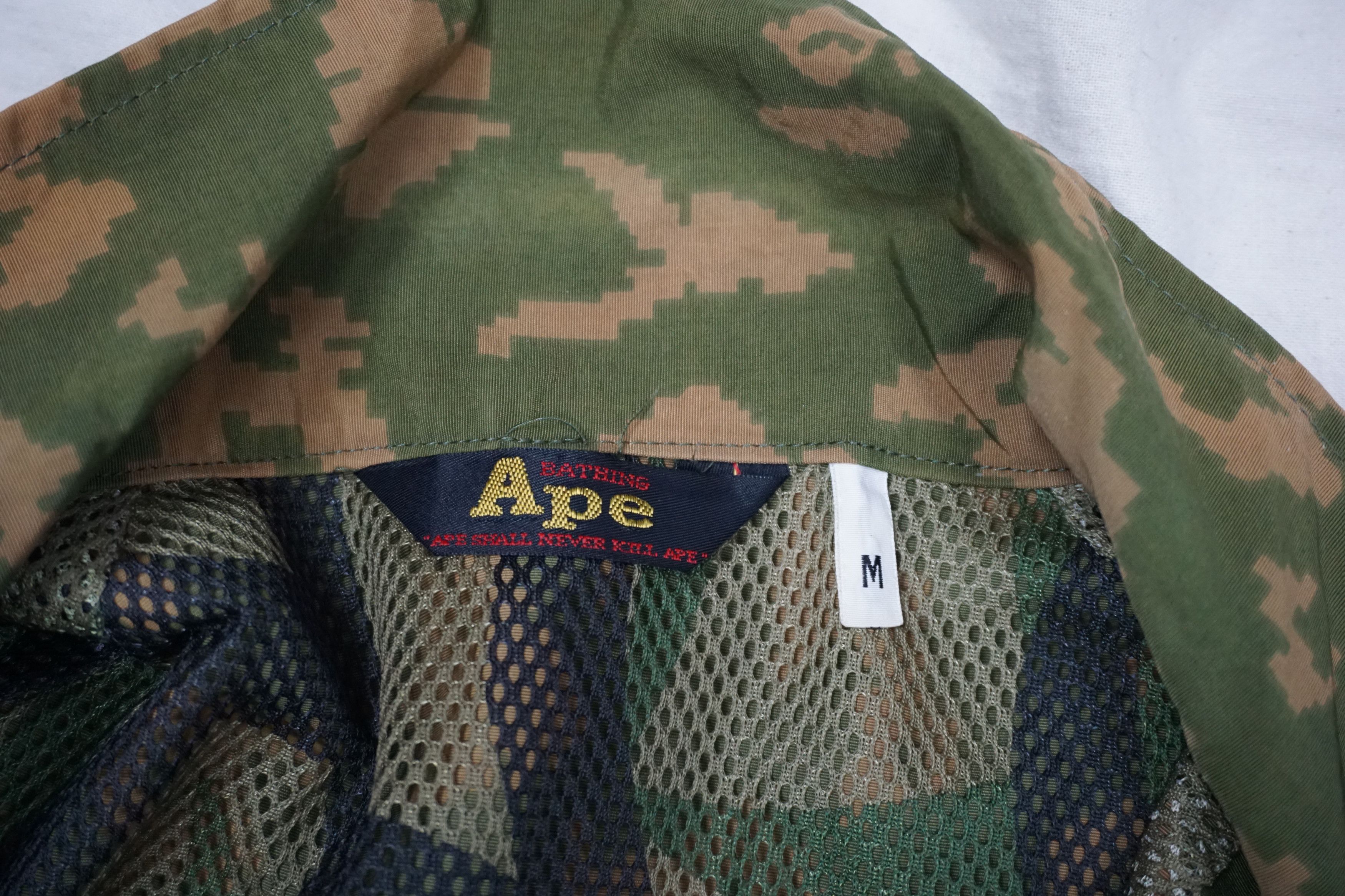Bape × Vintage 90's Bape Nigo Era Convertible Windbreaker Jacket Size US M / EU 48-50 / 2 - 4 Thumbnail