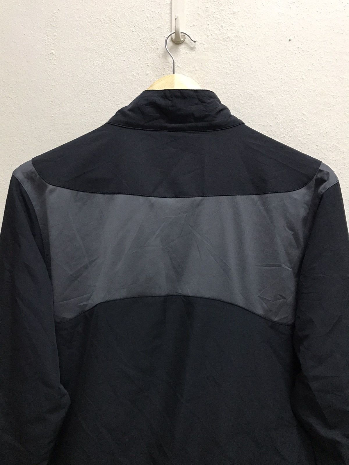 Nike VINTAGE Y2K NIKE GOLF EMBROIDERY LOGO SWOOSH SWEATER JACKET Size US S / EU 44-46 / 1 - 7 Thumbnail