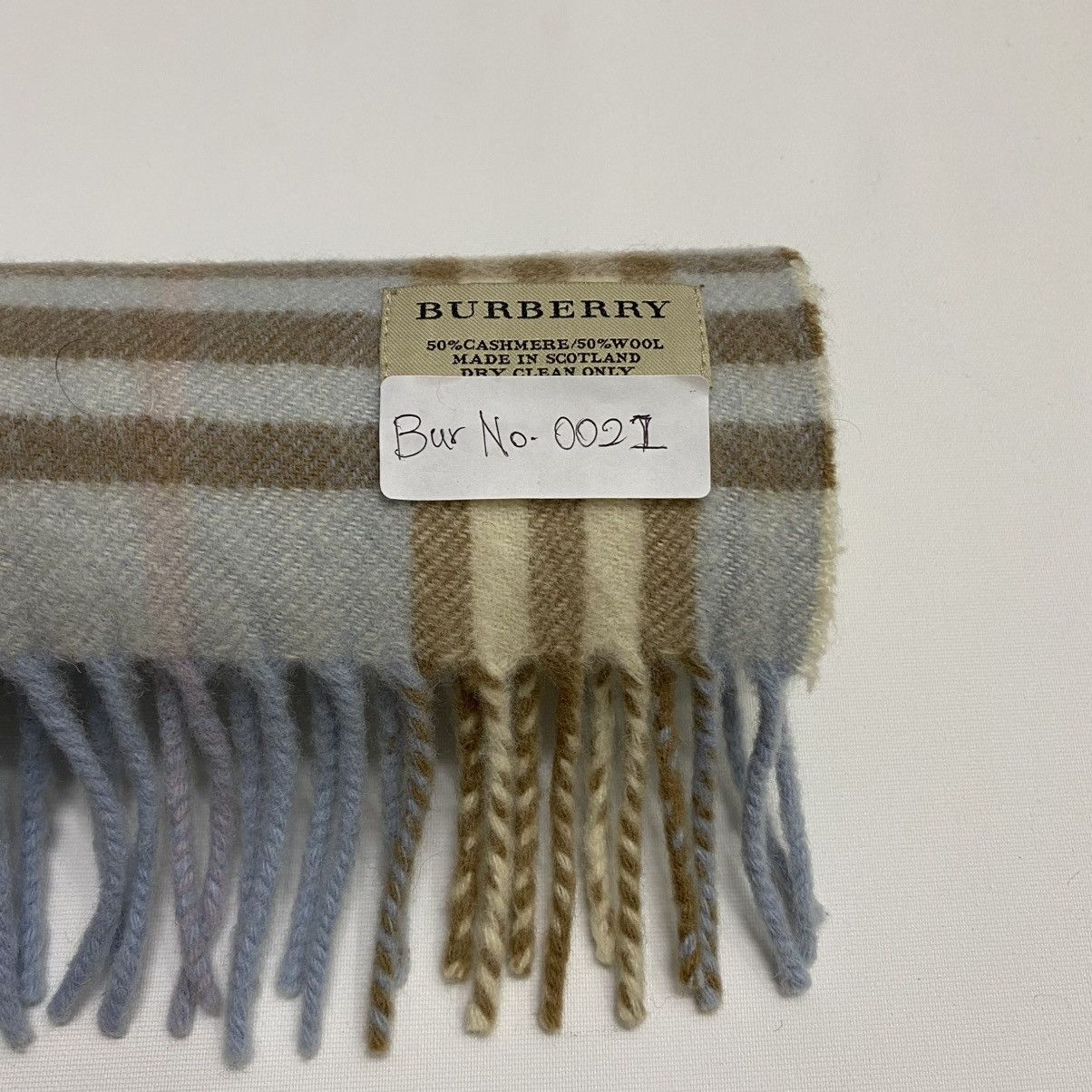 Burberry BURBERRYS SCARF MUFFLER BUR021 Size ONE SIZE - 8 Thumbnail