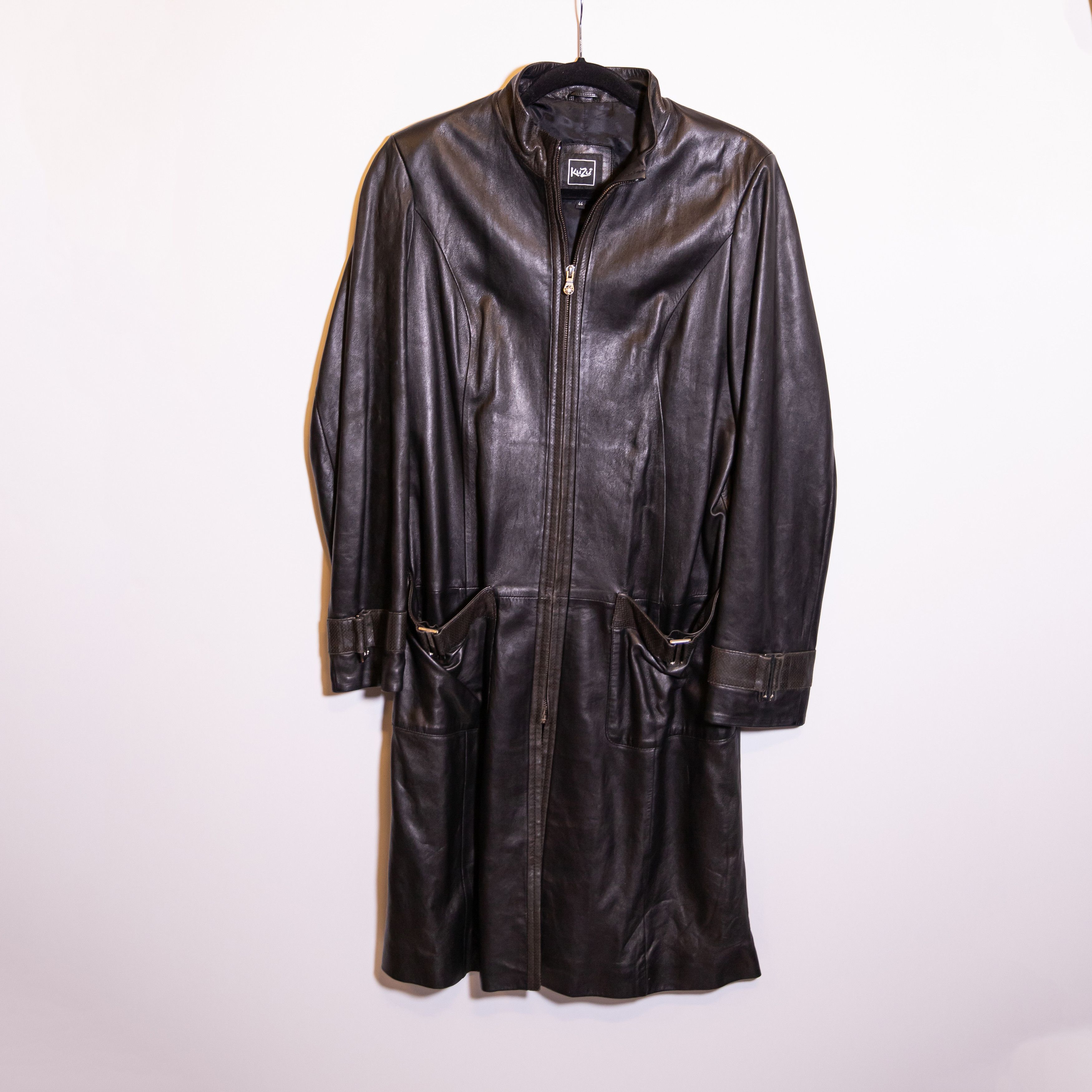 image of Kuzu Women's Genuine Lamb Leather Collared Full in Black (Size Medium)