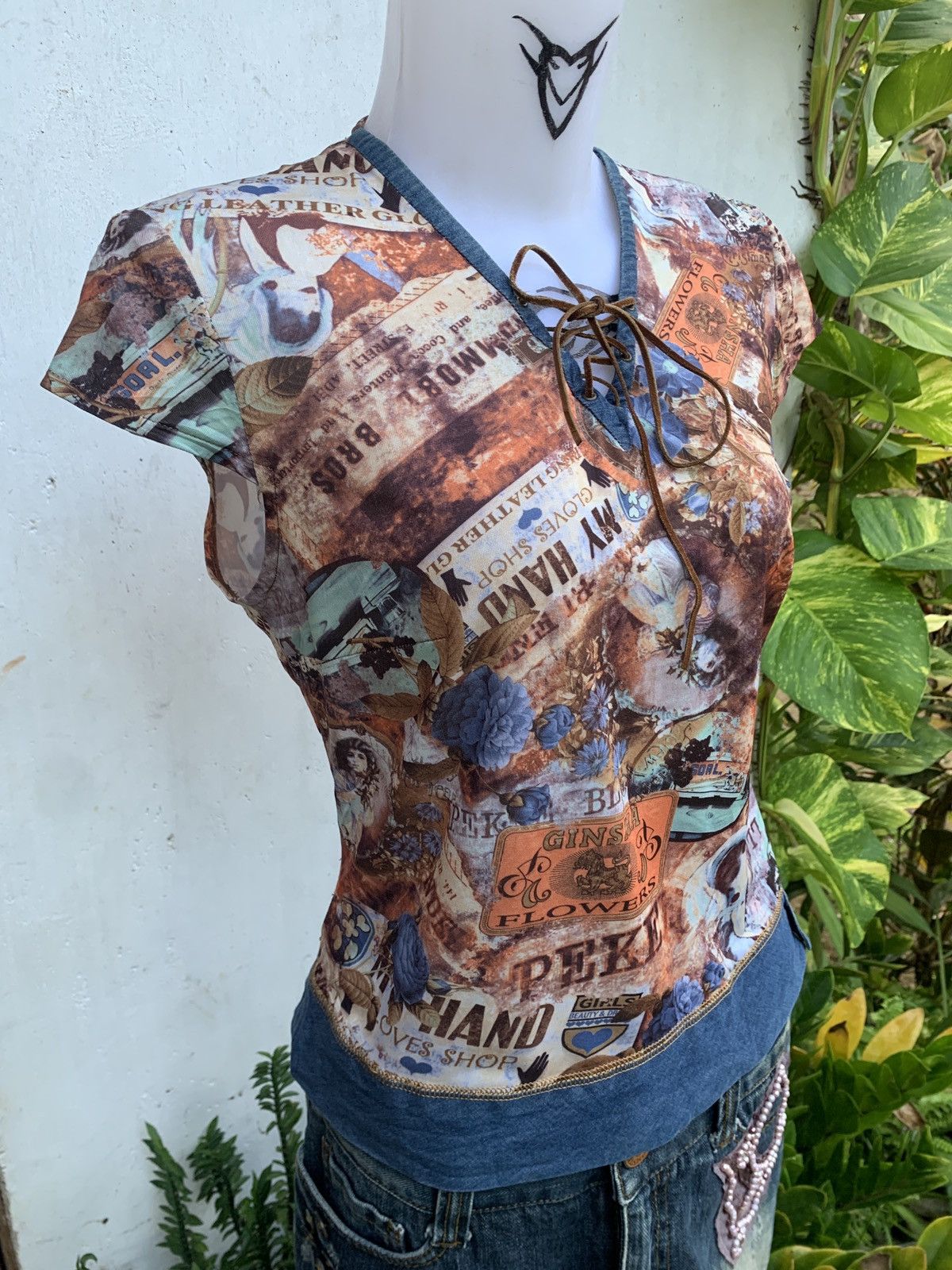 Japanese Brand y2k Yicuzza Japan Lace Over Print Stretchy Blouse Top Size M / US 6-8 / IT 42-44 - 2 Thumbnail