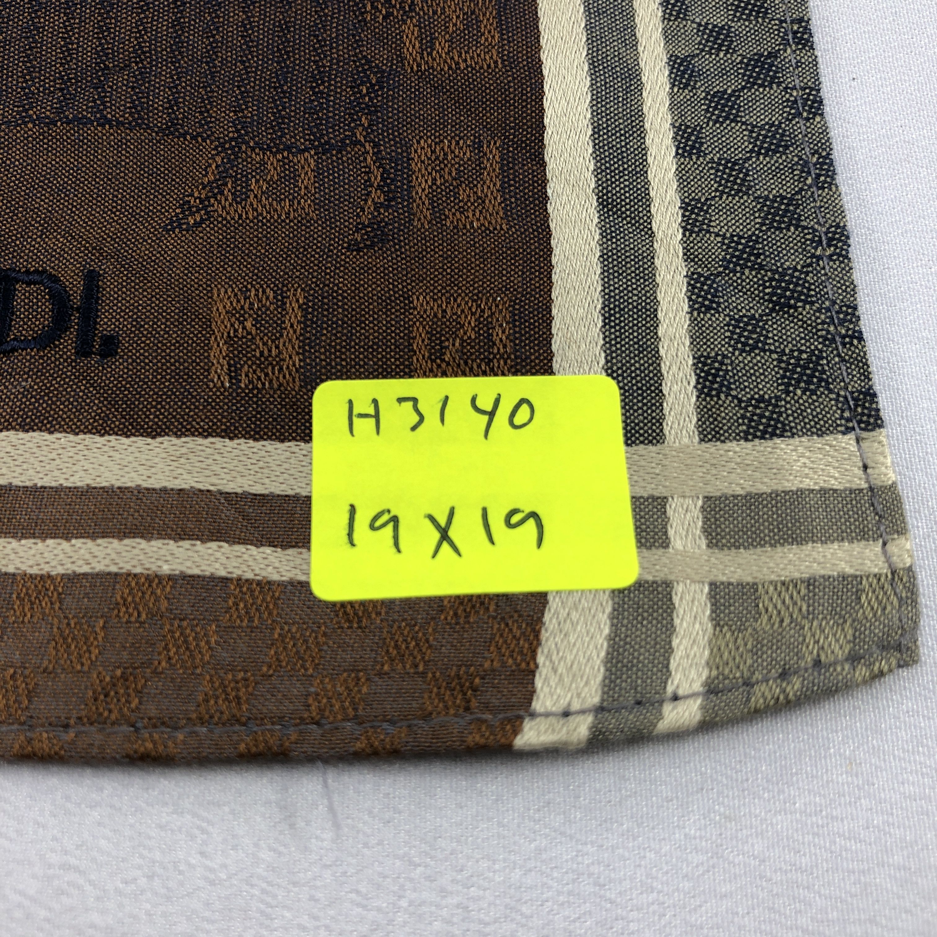 Japanese Brand Fendi Monogram FF Handkerchief Neckerchief Bandana H3140 Size ONE SIZE - 6 Thumbnail