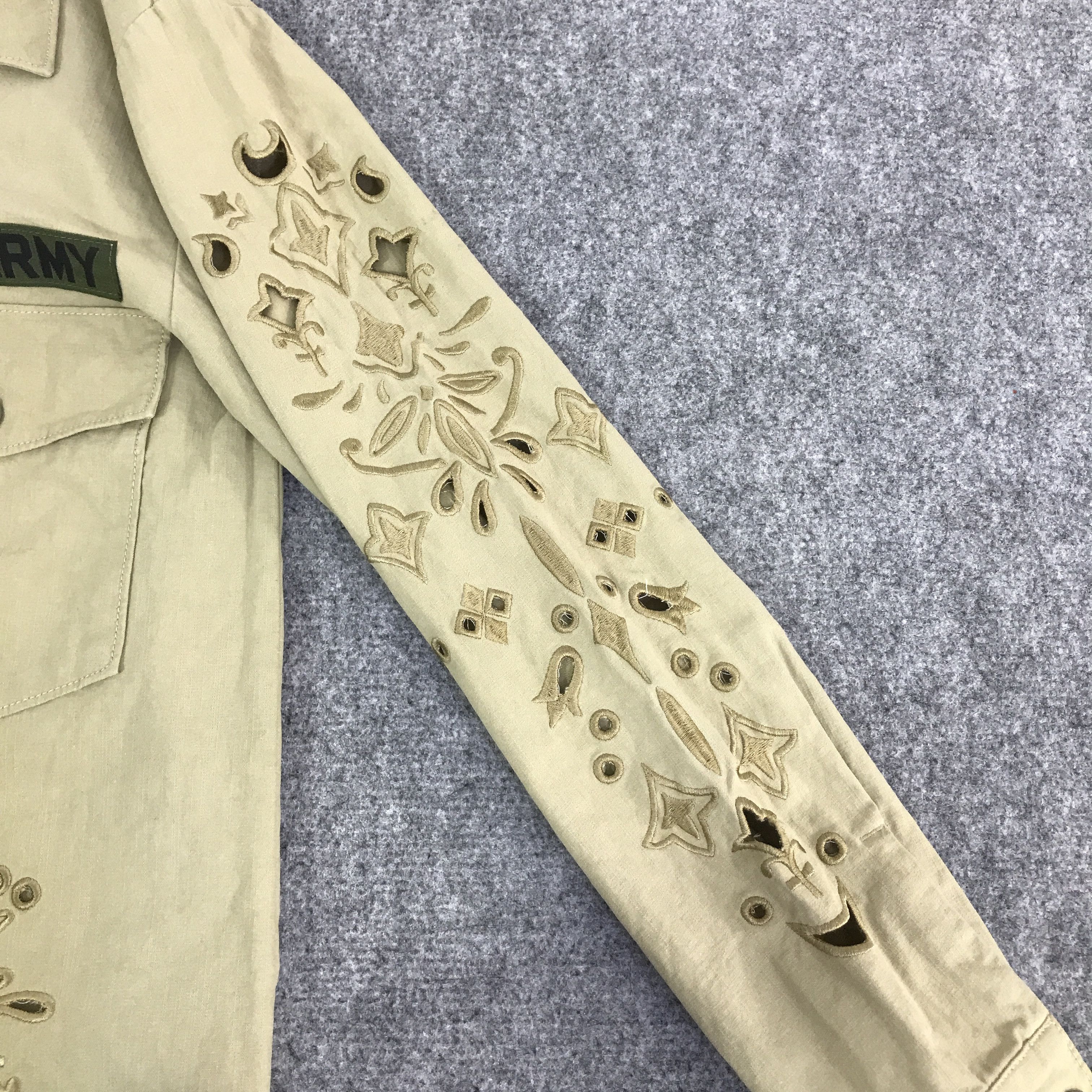 Japanese Brand U.S ARMY X RNA BUTTON DESIGN JACKET K114B20 Size US M / EU 48-50 / 2 - 12 Thumbnail