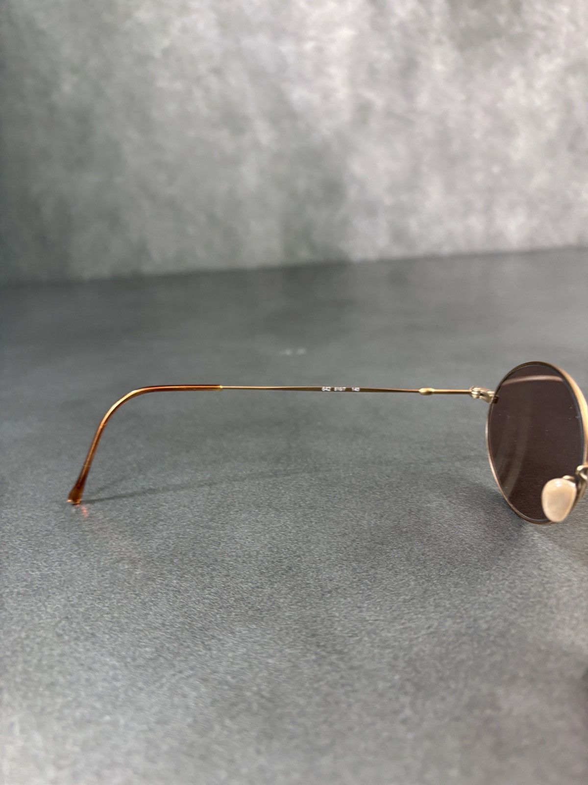 Giorgio Armani 1990s Giorgio Armani Sunglasses 642 Vintage Oval Old Money Size ONE SIZE - 12 Thumbnail