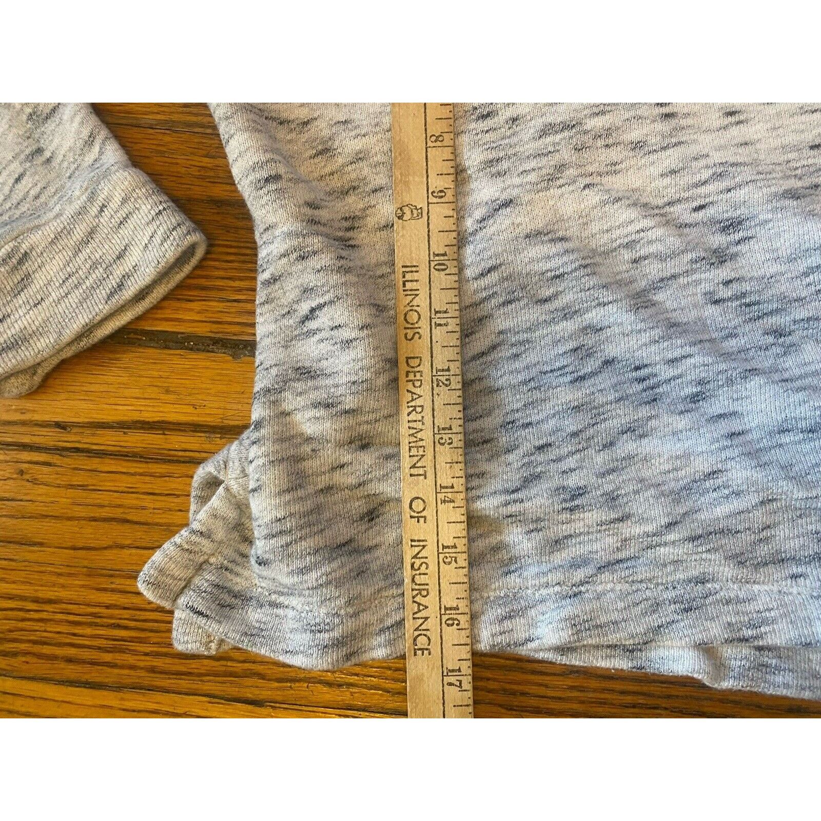 J.Crew J. Crew Trending Cropped Sweatshirt Women’s M Vintage Fleece Size M / US 6-8 / IT 42-44 - 8 Thumbnail