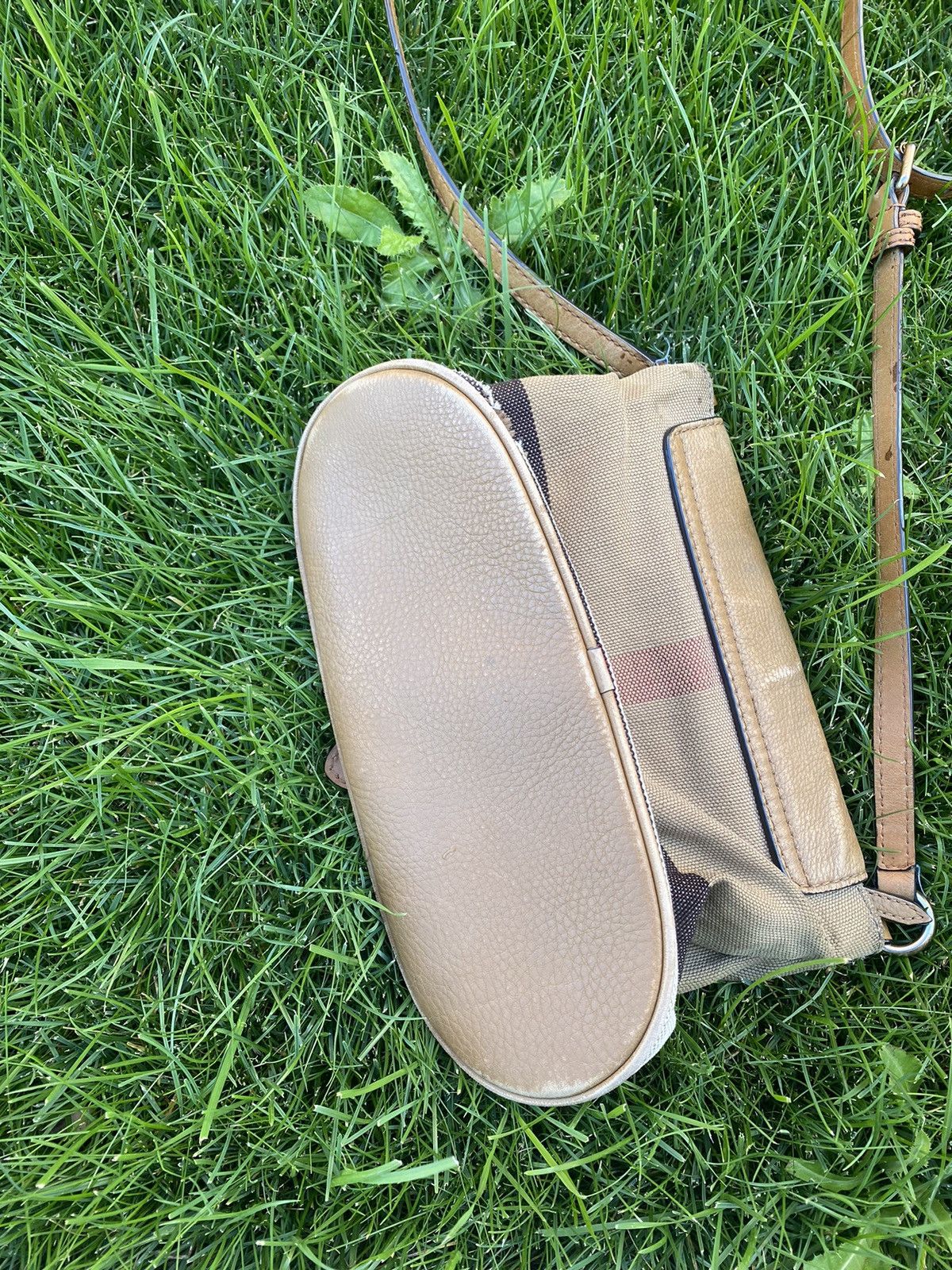 Burberry Prorsum × Vintage burberry crossbody bag brown leather Size ONE SIZE - 3 Thumbnail