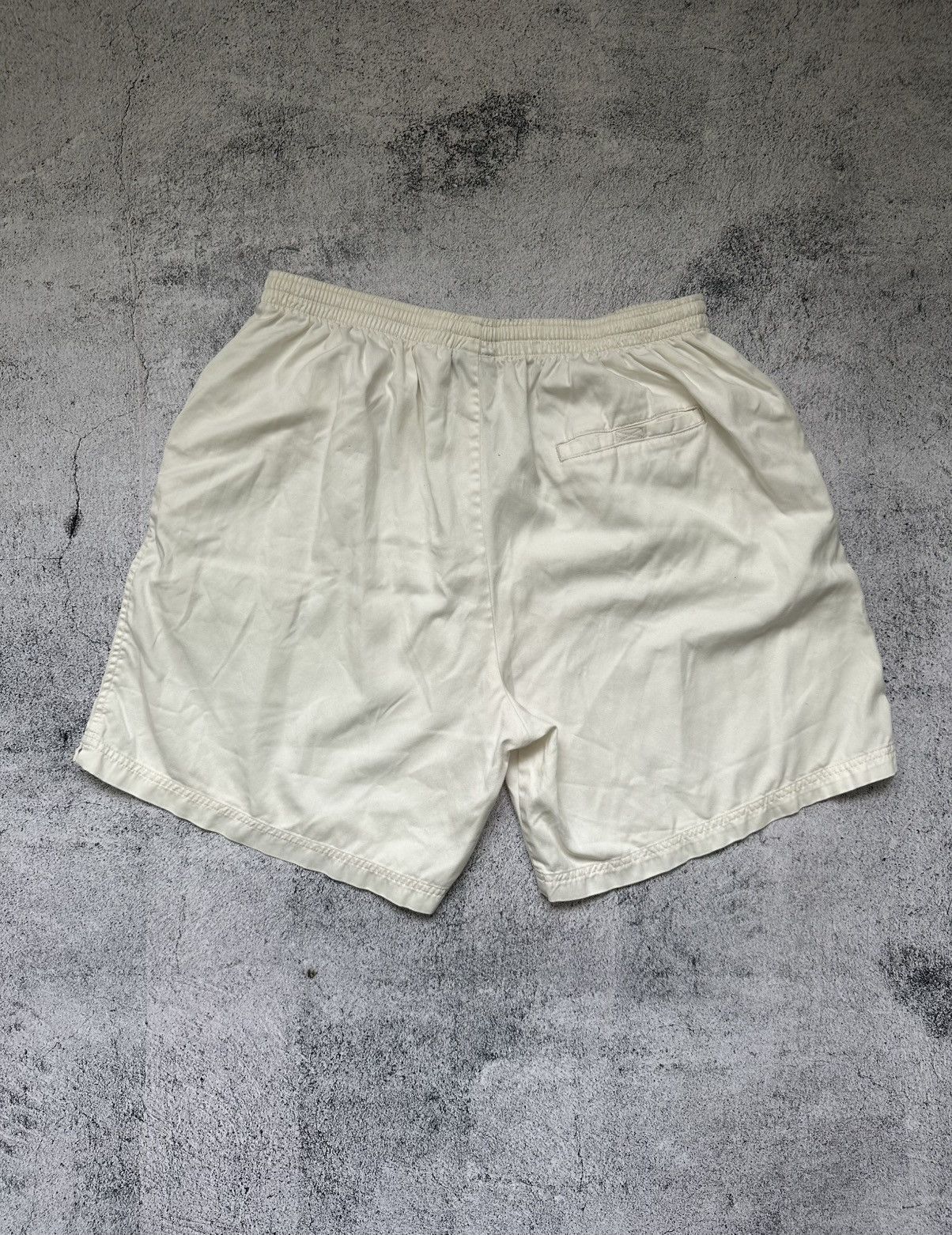 Nike Vintage Nike Court Shorts Baggy Fit Logo Size US 34 / EU 50 - 6 Thumbnail