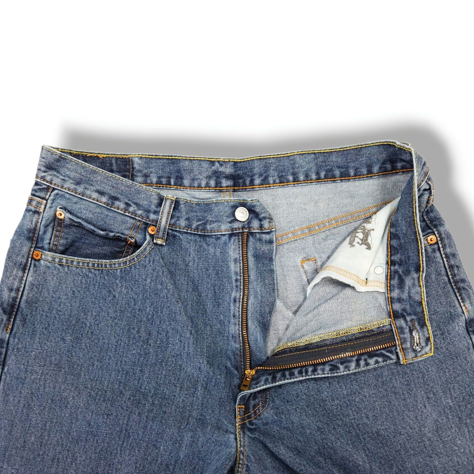 Levi's Levi’s 550 Relaxed Fit Taper Jeans W36 L30 Medium Y2K VTG Size US 36 / EU 52 - 12 Thumbnail