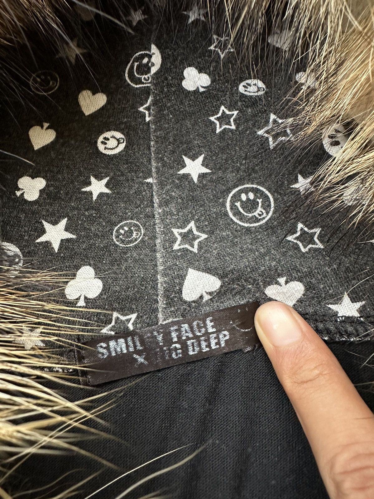 Beauty Beast BOXY ZIP SMILEY FACE X DIG DEEP FUR HOODIE GOTHIC LGB STYLE Size US XXL / EU 58 / 5 - 7 Thumbnail