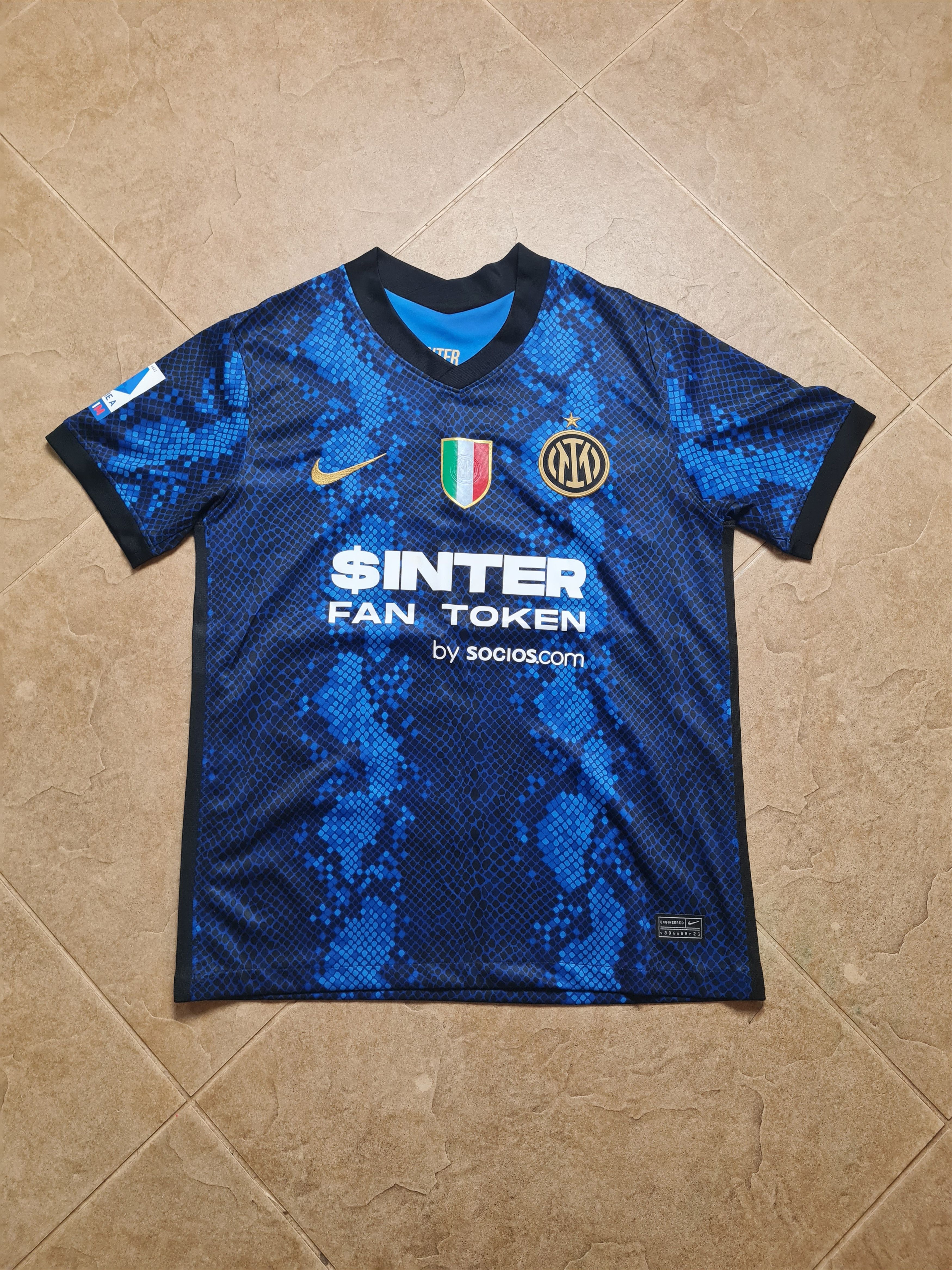Nike Inter Milan FC Nike #9 LUKAKU 2021-22 Home Kit Soccer Shirt Size US S / EU 44-46 / 1 - 2 Thumbnail
