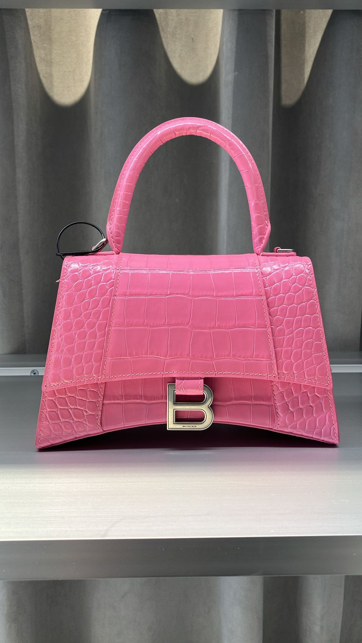 o1la1rc1a1023 Shiny Calfskin Crocodile Hourglass Top Handle