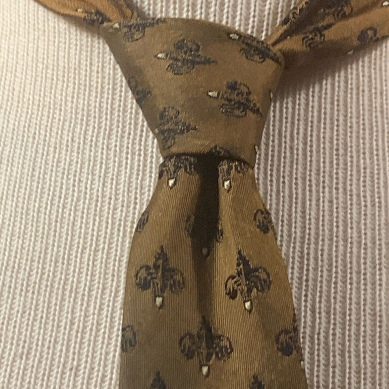 Schiaparelli Early Schiaparelli silk tie Prince of Wales heraldic crest Size ONE SIZE - 1 Thumbnail