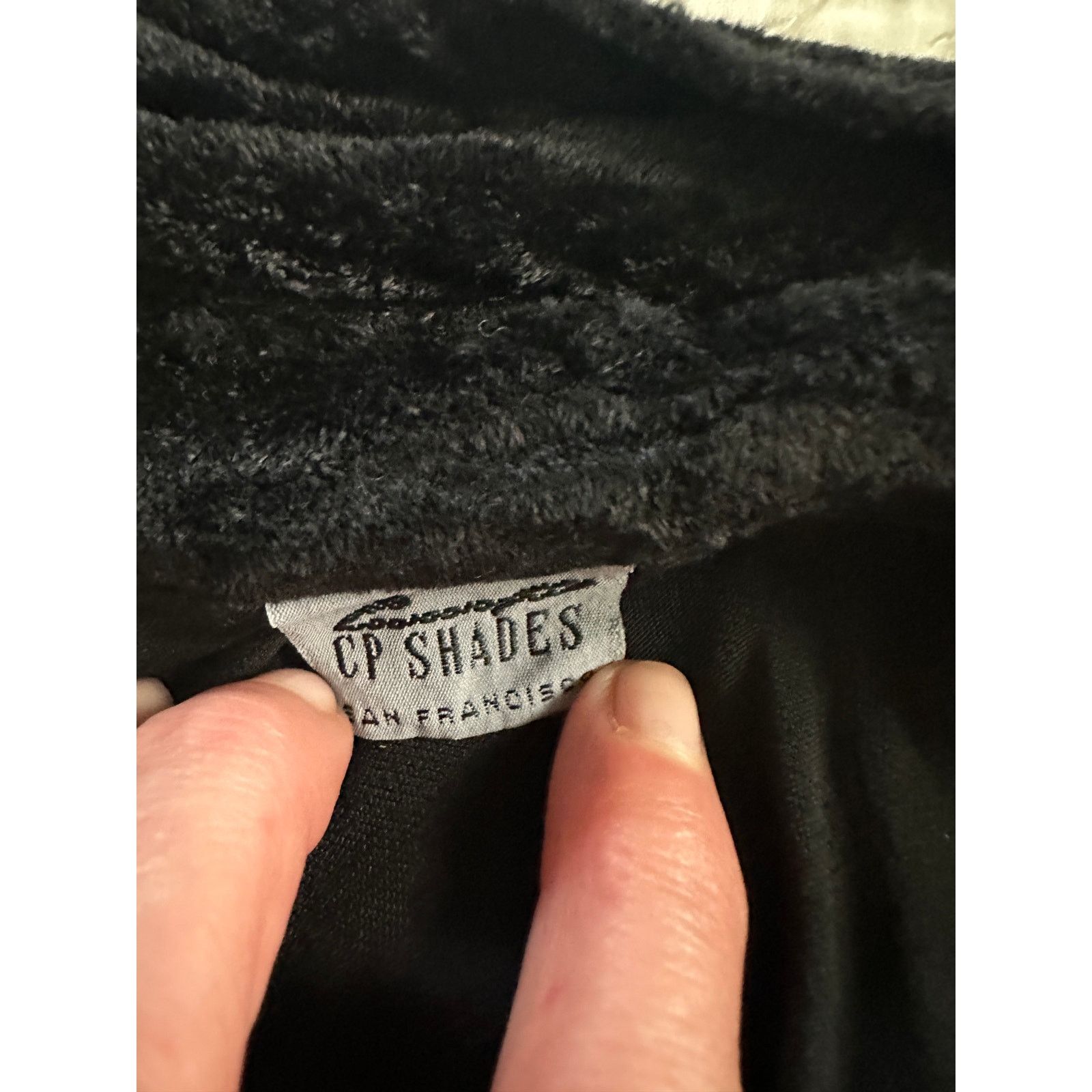 CP Shades 90s CP SHADES BLACK CRUSHED VELVET BUTTON DOWN SHIRT BLOUSE Size M / US 6-8 / IT 42-44 - 3 Thumbnail
