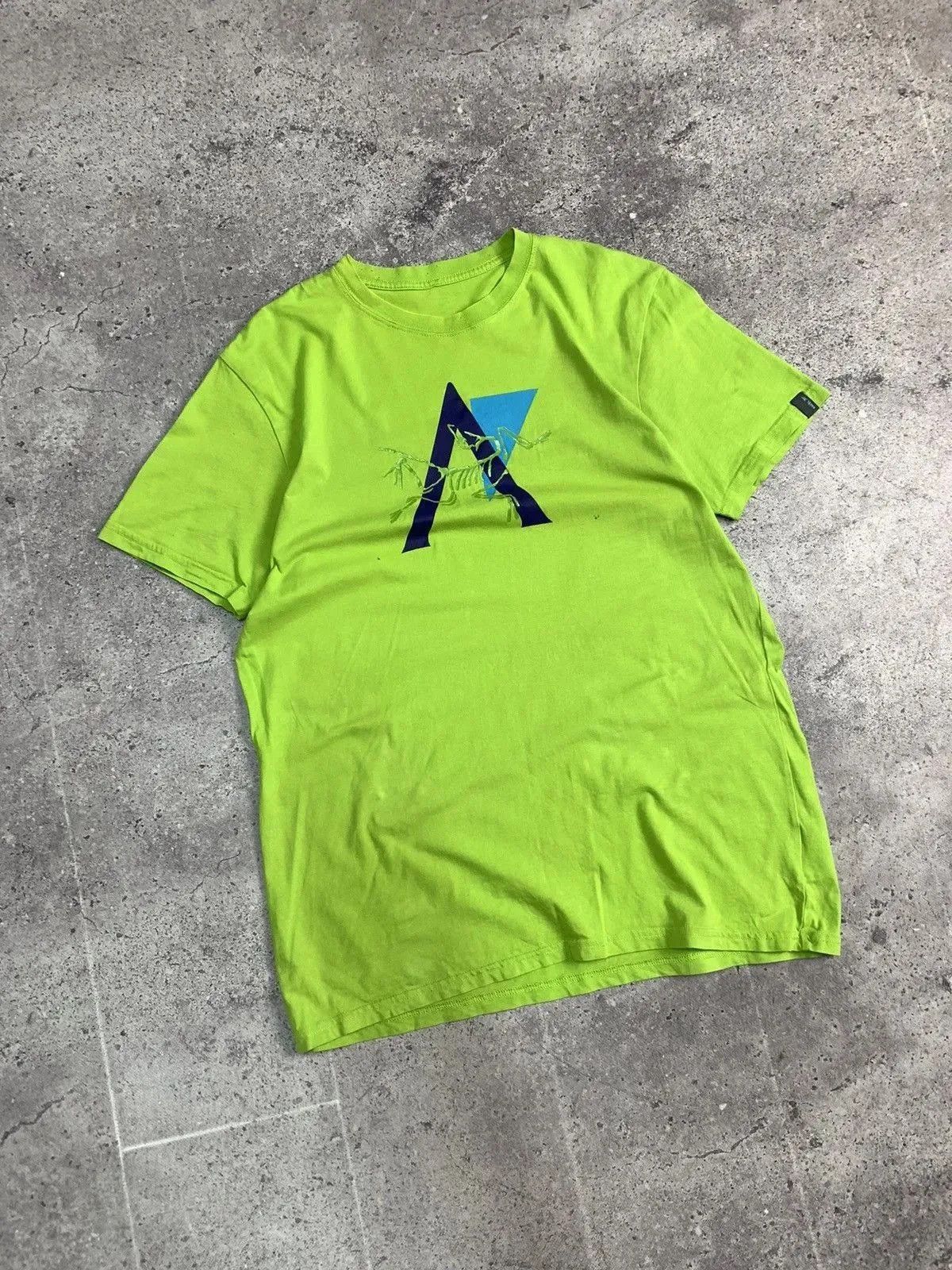 Arc'teryx × Vintage Arcteryx Hype Big Logo Streetwear Tee Size US L / EU 52-54 / 3 - 5 Thumbnail
