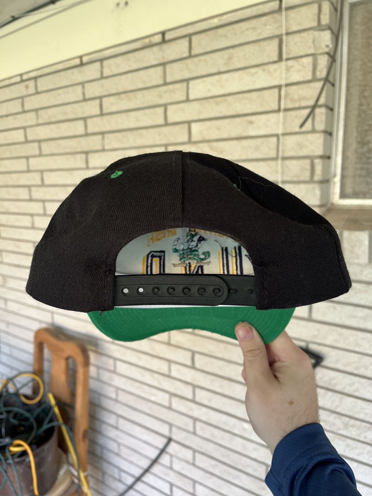 Sports Specialties Vintage 90’s Notre Dame Fighting Irish ☘️ NCAA SnapBack Hat Size ONE SIZE - 3 Thumbnail