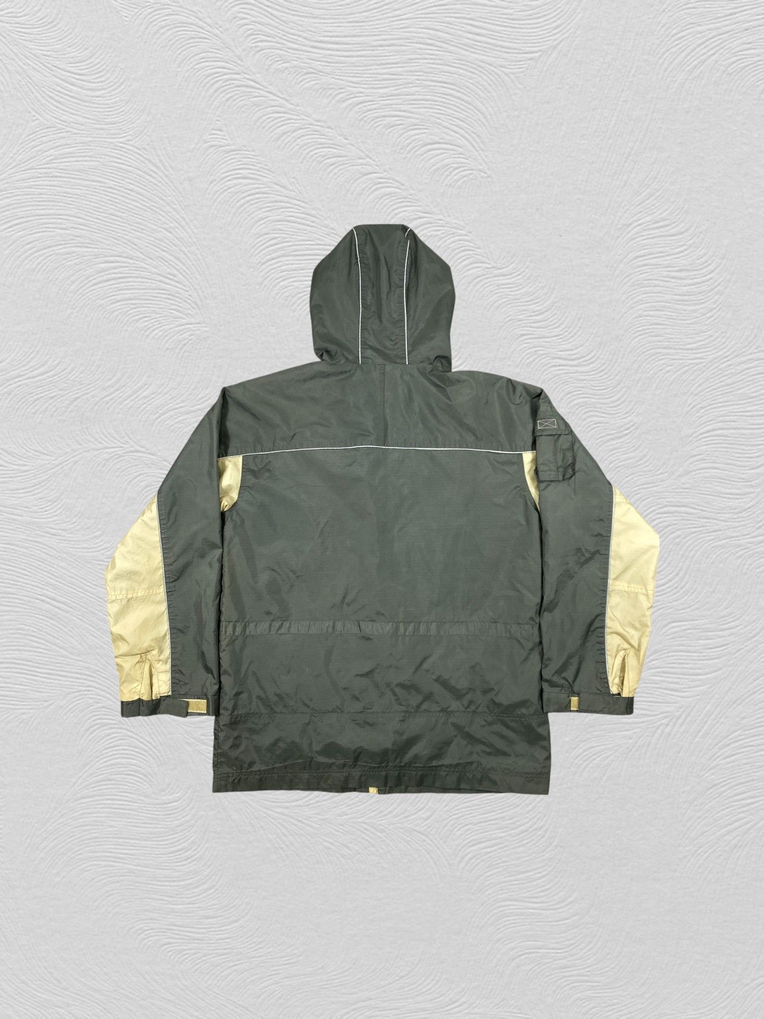 Japanese Brand Vintage Badboy Multi Pocket Windbreaker Jacket- J166 Size US L / EU 52-54 / 3 - 2 Thumbnail
