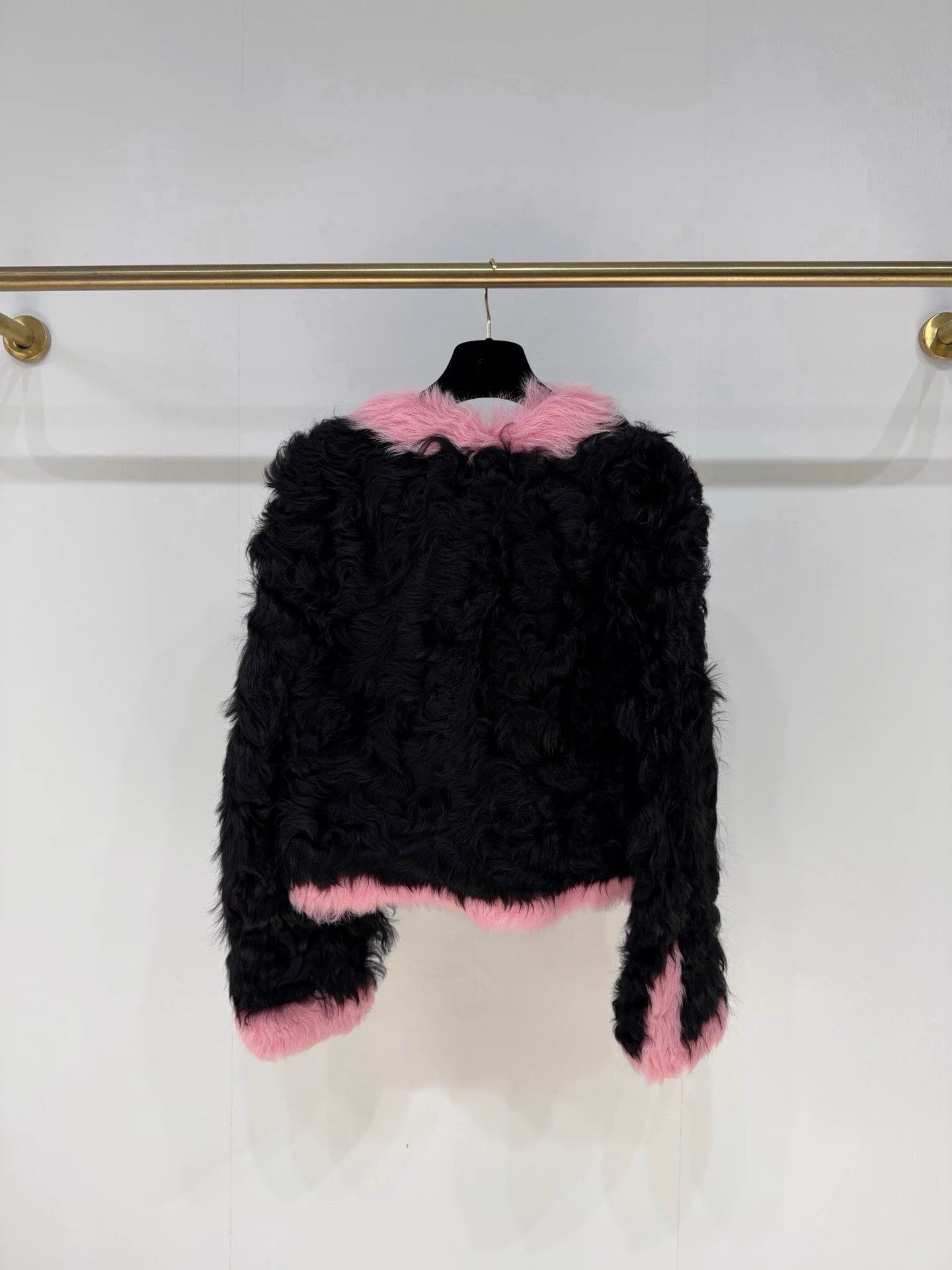 Chanel Chanel 21K Black Pink Colorblock 4-Pocket Fur Coat FR34 New Size XS / US 0-2 / IT 36-38 - 3 Thumbnail