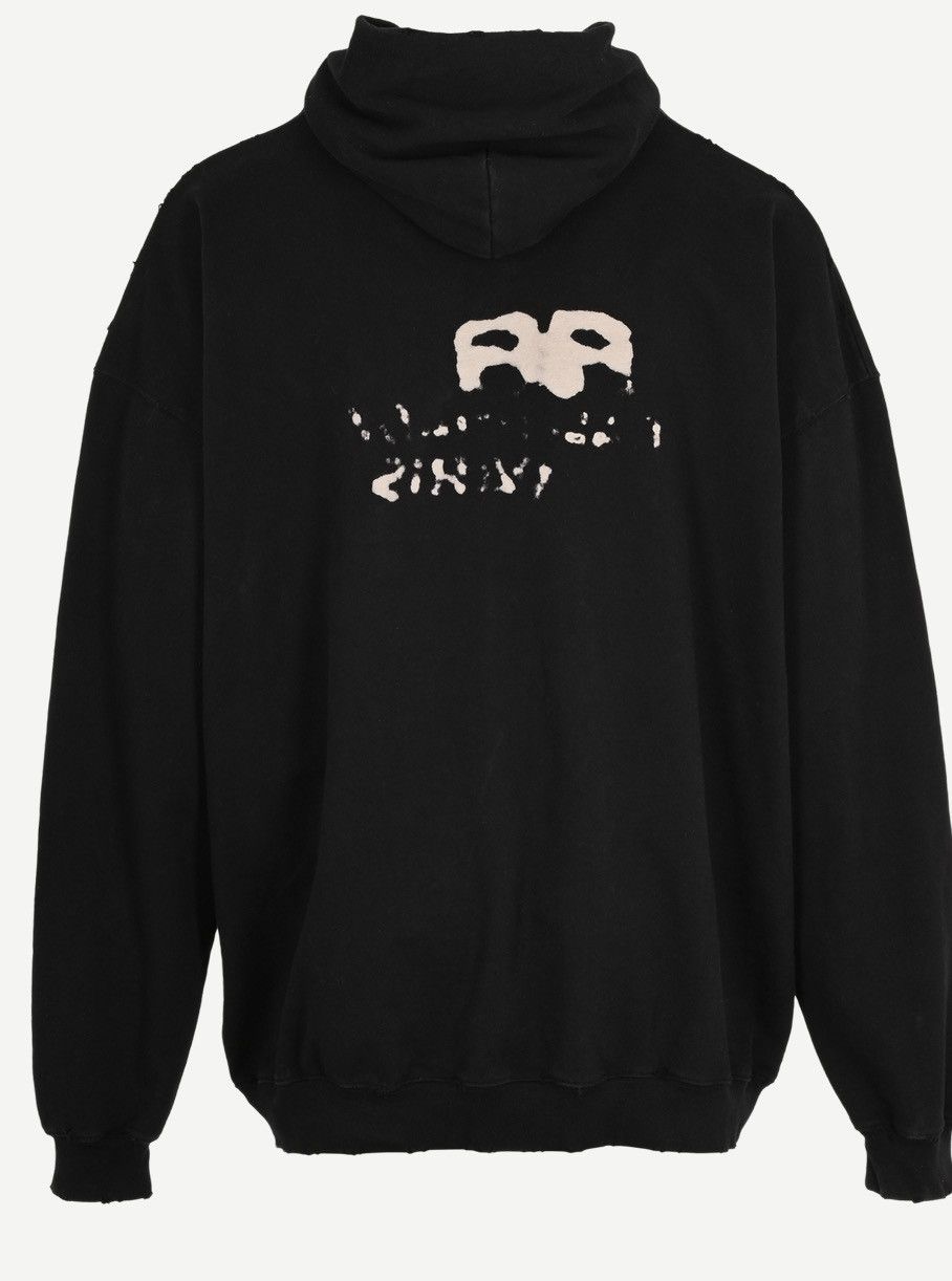 Balenciaga BALENCIAGA OVERSIZED BB SPRAY LOGO HOODIE Size US XXS / EU 40 - 2 Thumbnail