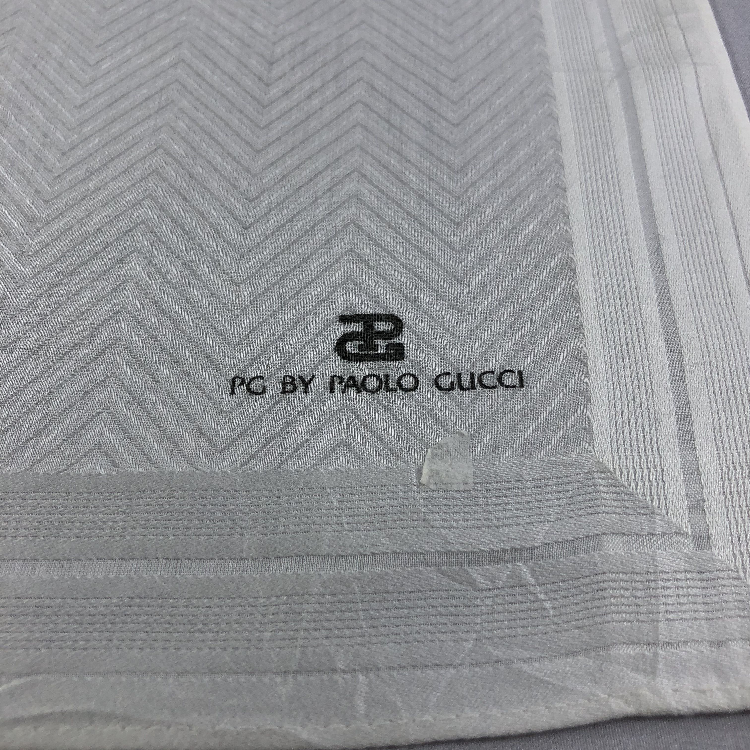 Paolo Gucci Paolo Gucci White Handkerchief Neckerchief Bandana H2144 Size ONE SIZE - 4 Thumbnail