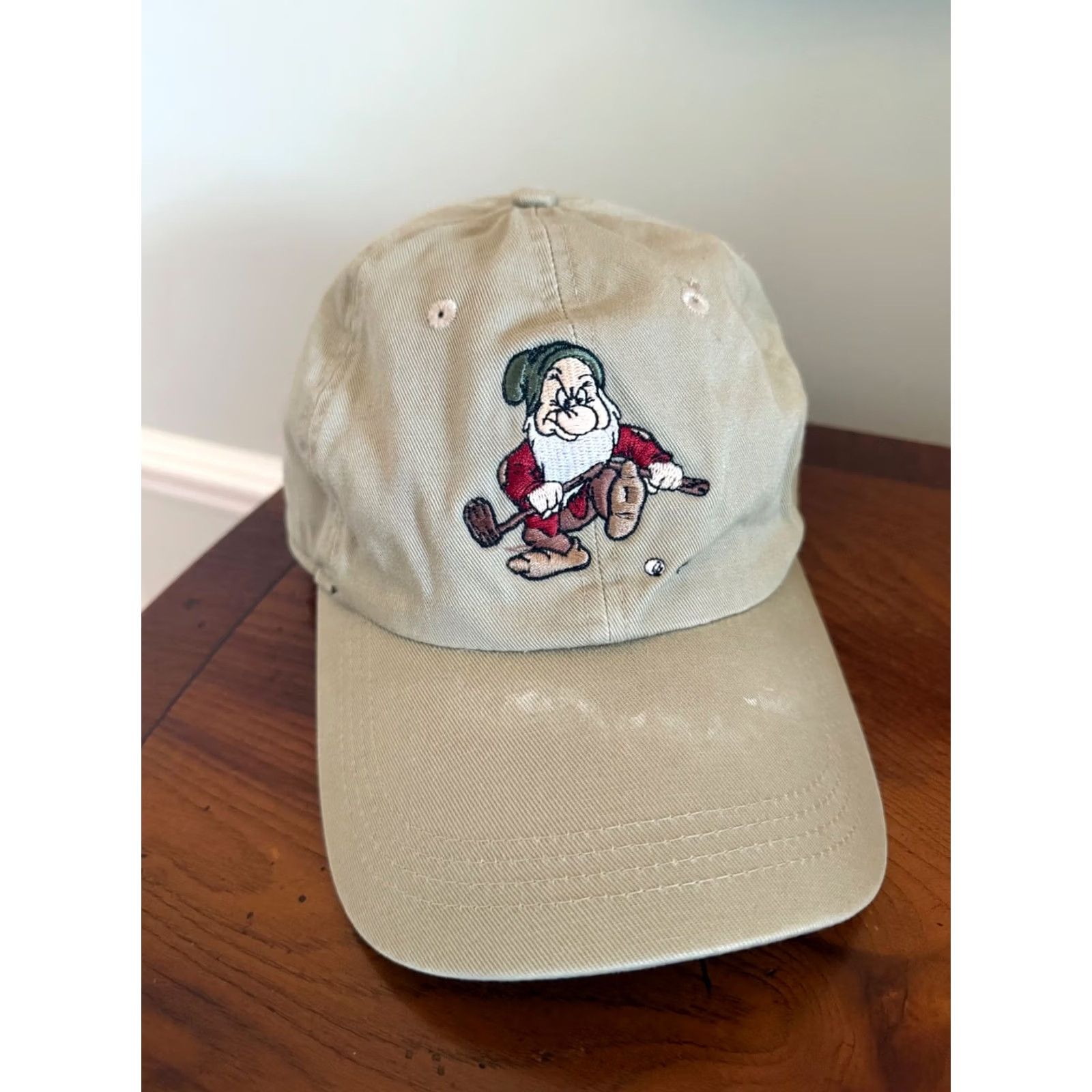 Vintage VINTAGE Disney Hat Cap Strap Back Beige Snow White Dwarfs Grumpy Golfer Mens Size ONE SIZE - 2 Thumbnail