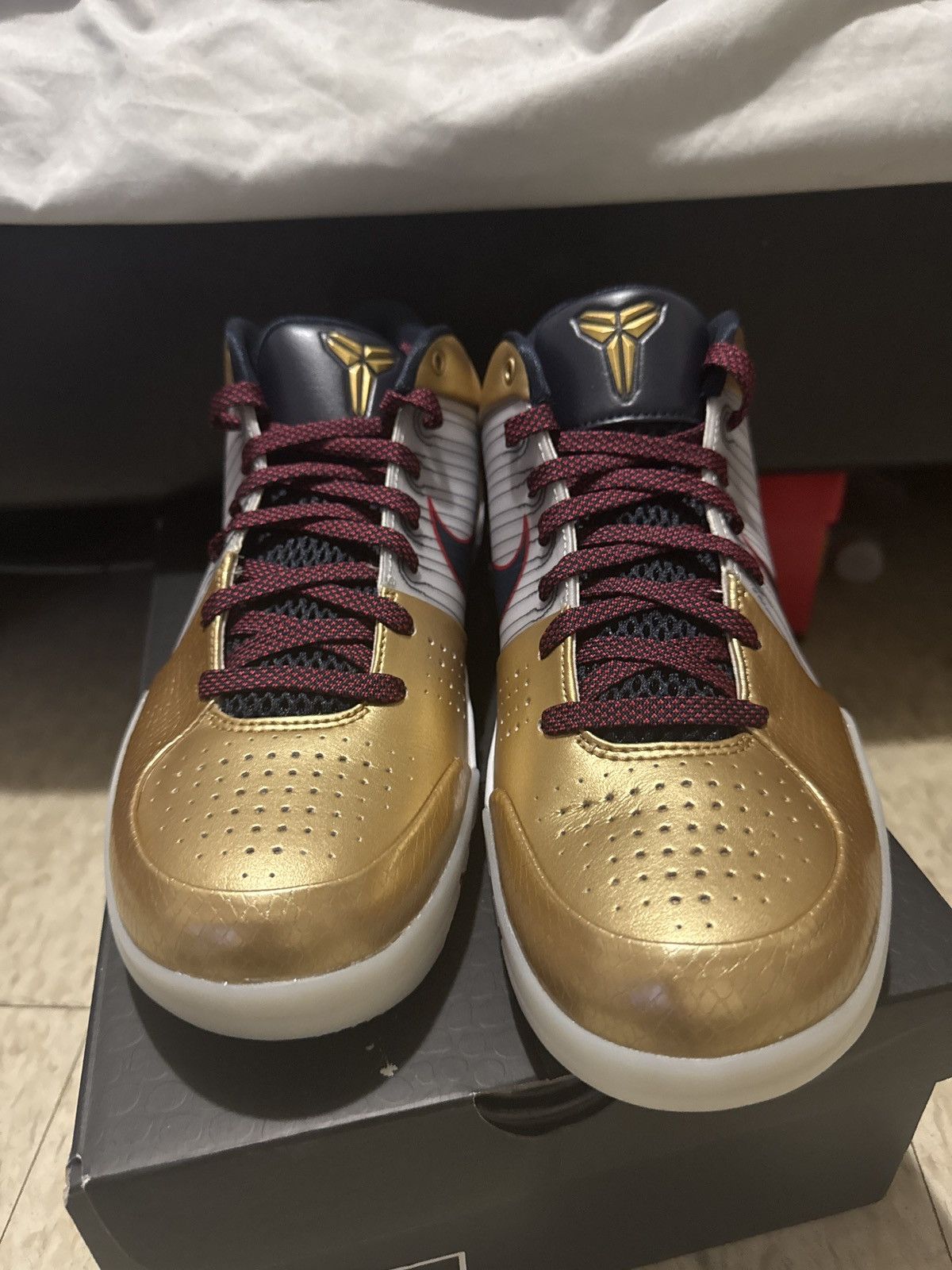 Nike Kobe IV Size US 9.5 / EU 42-43 - 3 Thumbnail