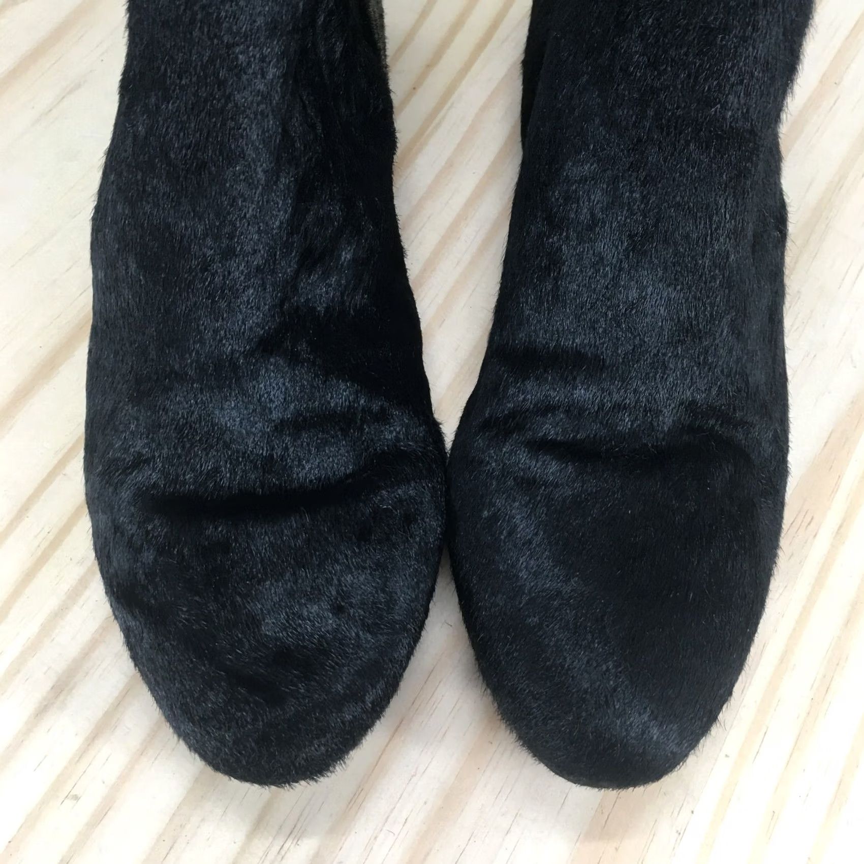 Gap Gap Boots Womens 7 Holiday Black Calf Hair Side Zip Ankle Bootie Low Heels Size US 7 / IT 37 - 5 Thumbnail