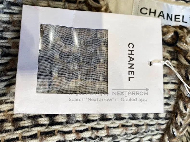 Chanel Chanel 18-year-old forest series beige round-neck jacket Size XS / US 0-2 / IT 36-38 - 4 Thumbnail