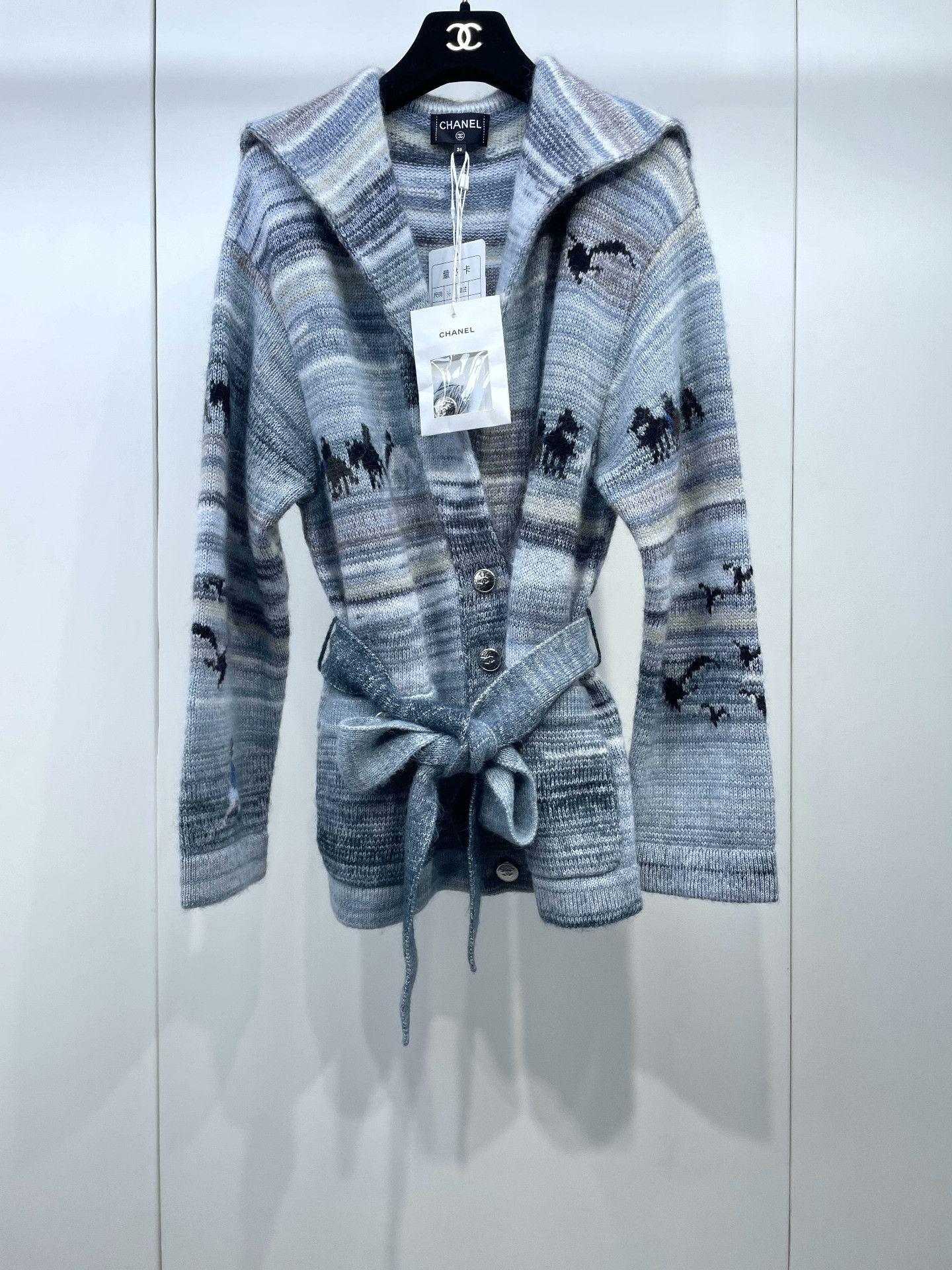 Chanel Chanel Belted Blue Knit Cardigan Size XS / US 0-2 / IT 36-38 - 1 Thumbnail