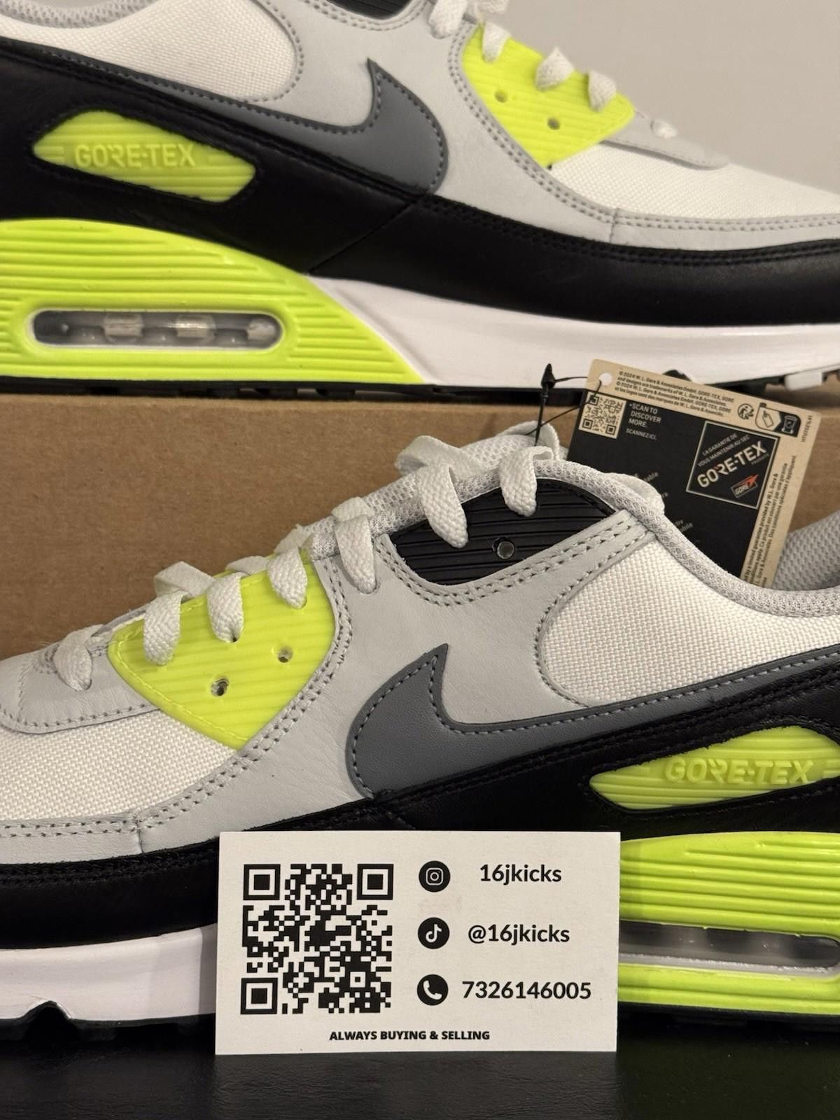 Nike Nike Air Max 90 GTX Gore-Tex Shoes White Cool Grey Size US 12 / EU 45 - 2 Thumbnail