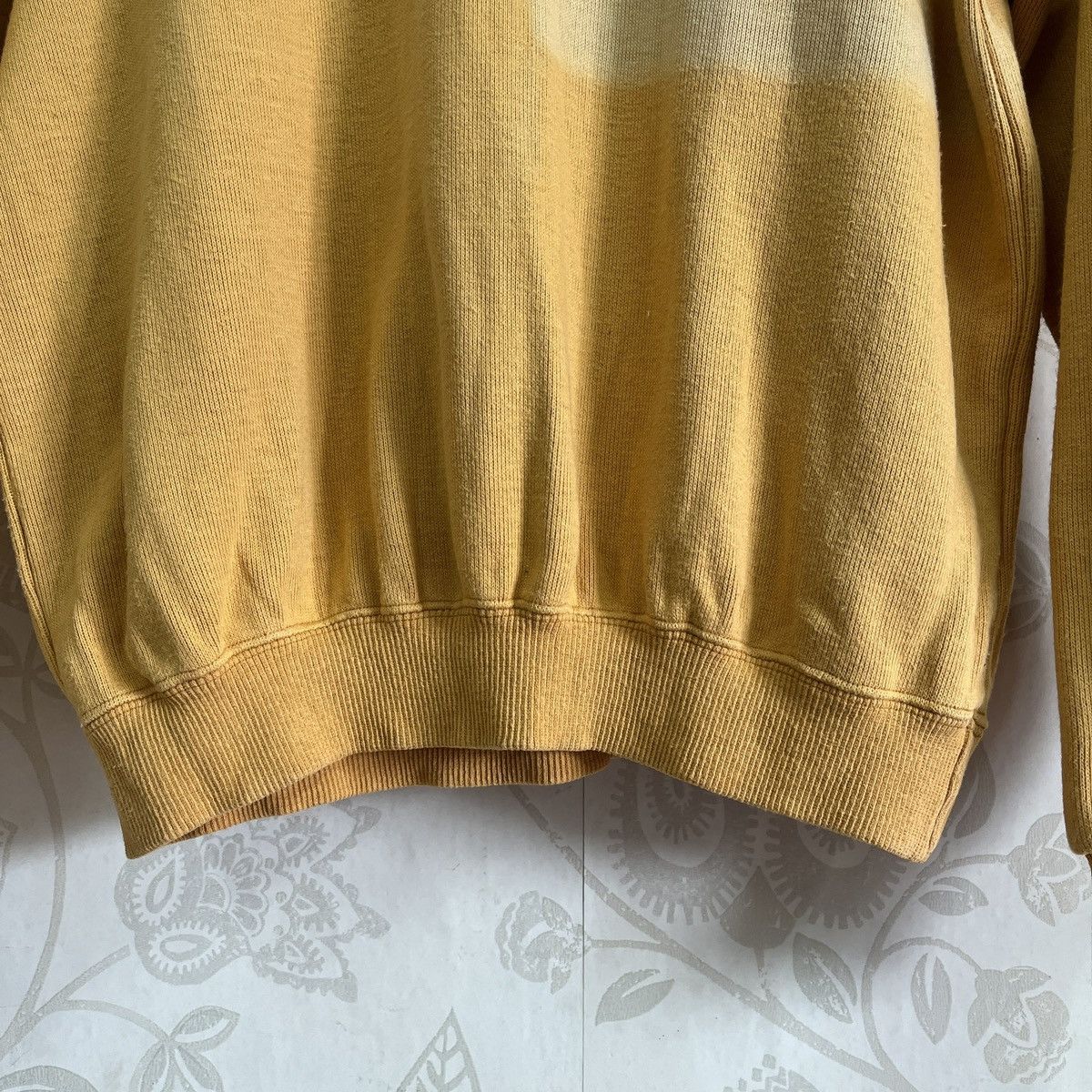 Vintage Sun Faded Vintage Yves Saint Laurent Sweater Size US M / EU 48-50 / 2 - 9 Thumbnail