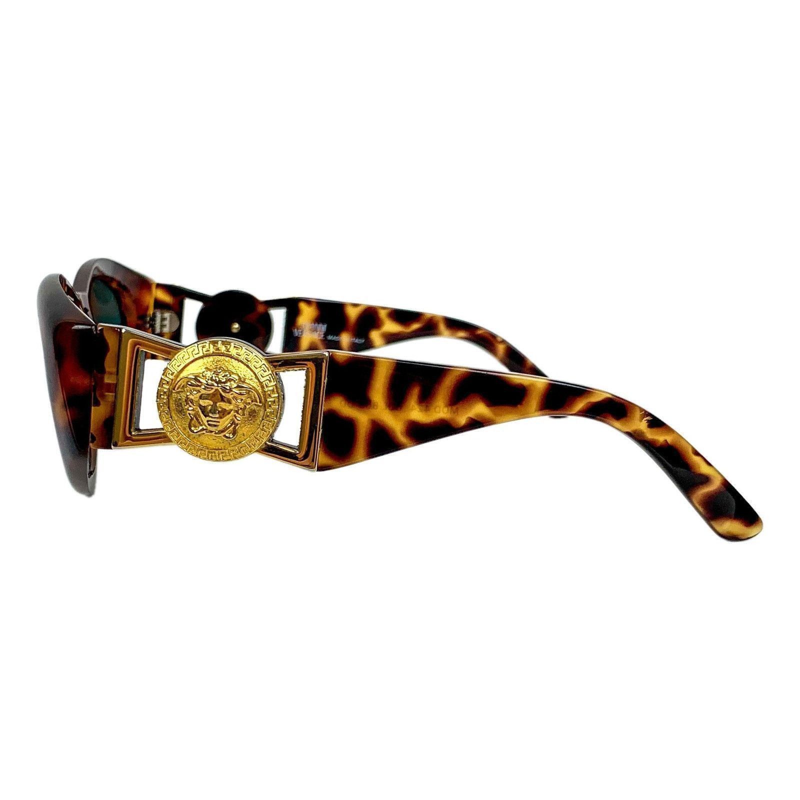 Versace Gianni Versace MOD 424 Vintage Sunglasses Size ONE SIZE - 4 Thumbnail