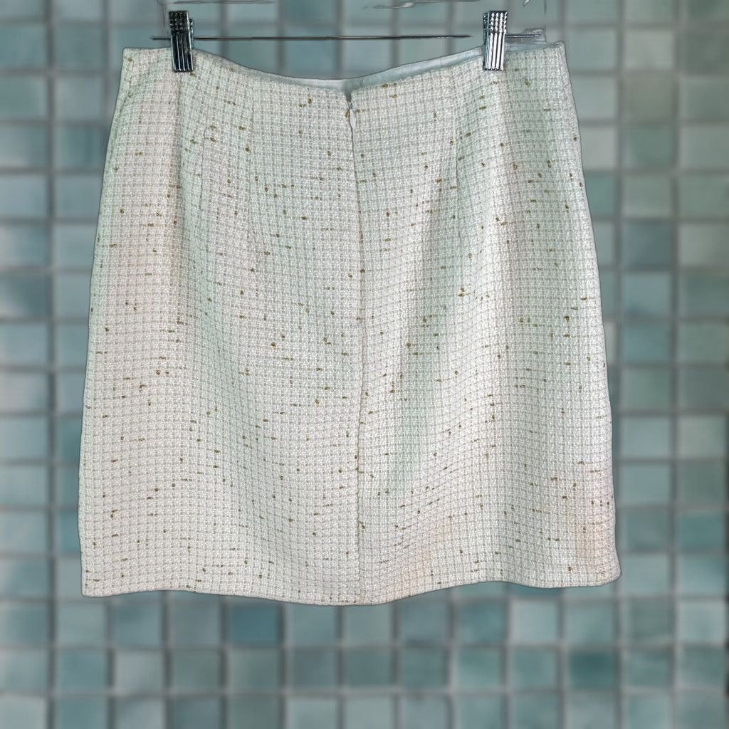 Ann Taylor Ann Taylor Factory Womens Flat Front Back Zip Casual White Mini Skirt Size 10 Size 32" / US 10 / IT 46 - 1 Thumbnail