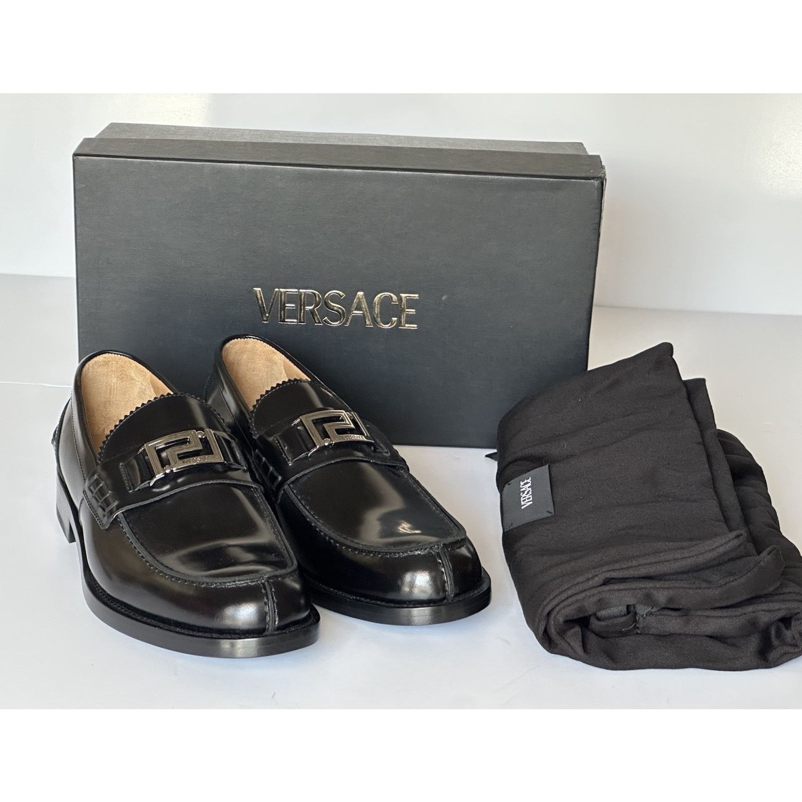 Versace VERSACE Greca Men's Black Leather Loafer Shoes 8 US 1012864 Size US 8 / EU 41 - 11 Thumbnail
