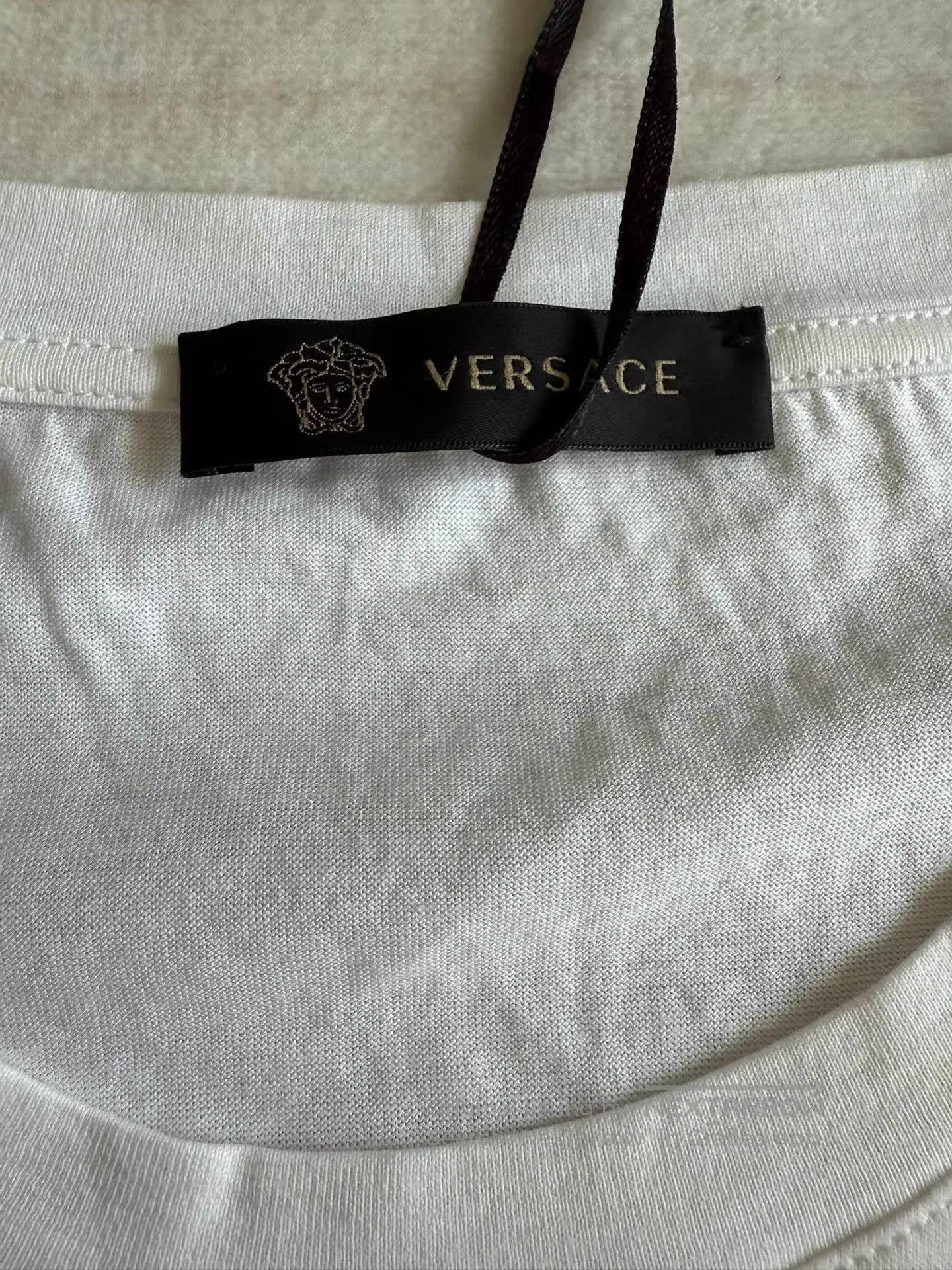 Versace White Medusa Print Short Sleeve T-Shirt. Size US S / EU 44-46 / 1 - 3 Thumbnail